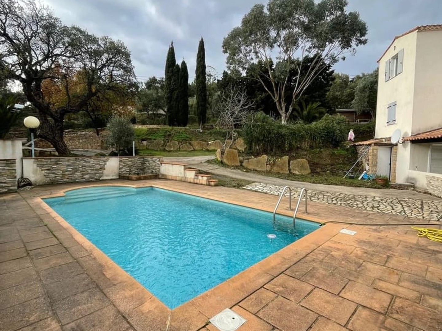 VILLA VUE DEGAGEE CAMPAGNE