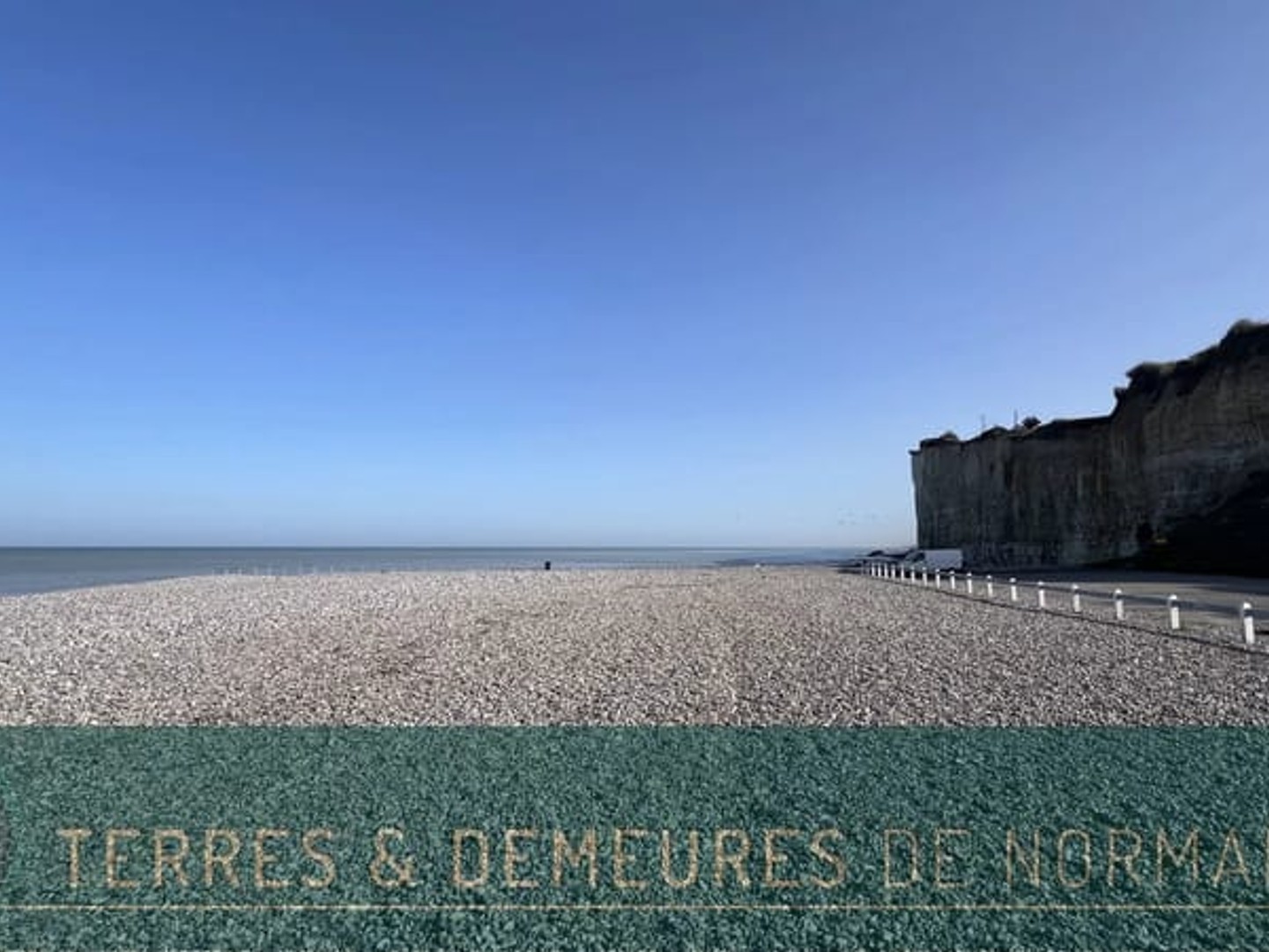 Ensemble immobilier avec 2 appartements 22m² et 13,5m² à rénover