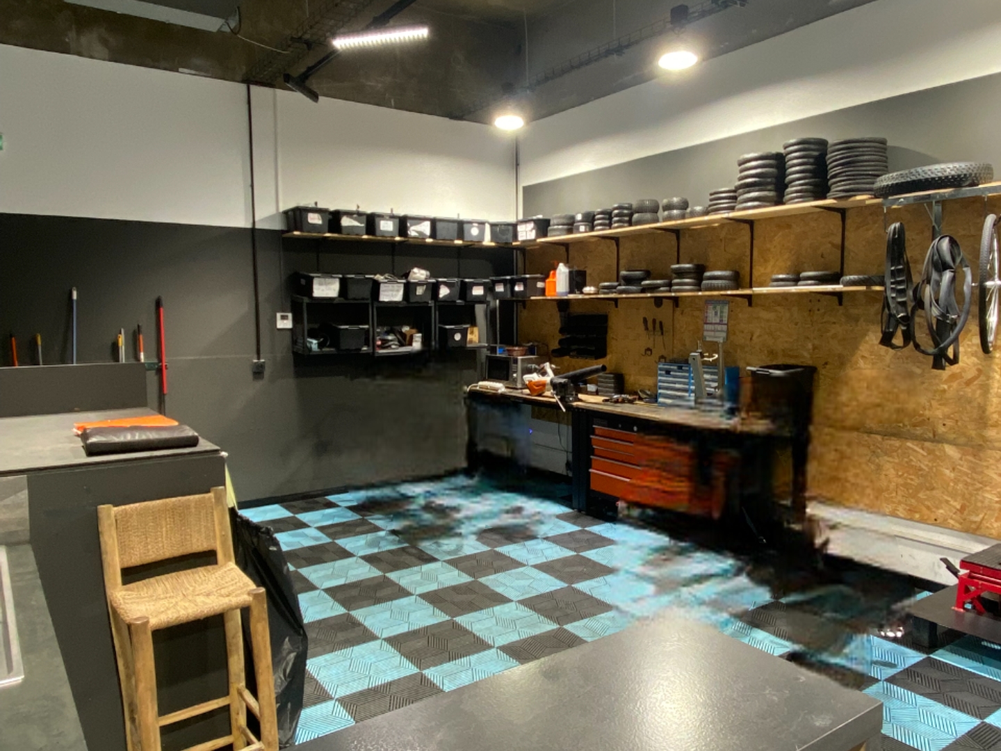 Locaux à vendre - 101m2 - Montpellier (34000)