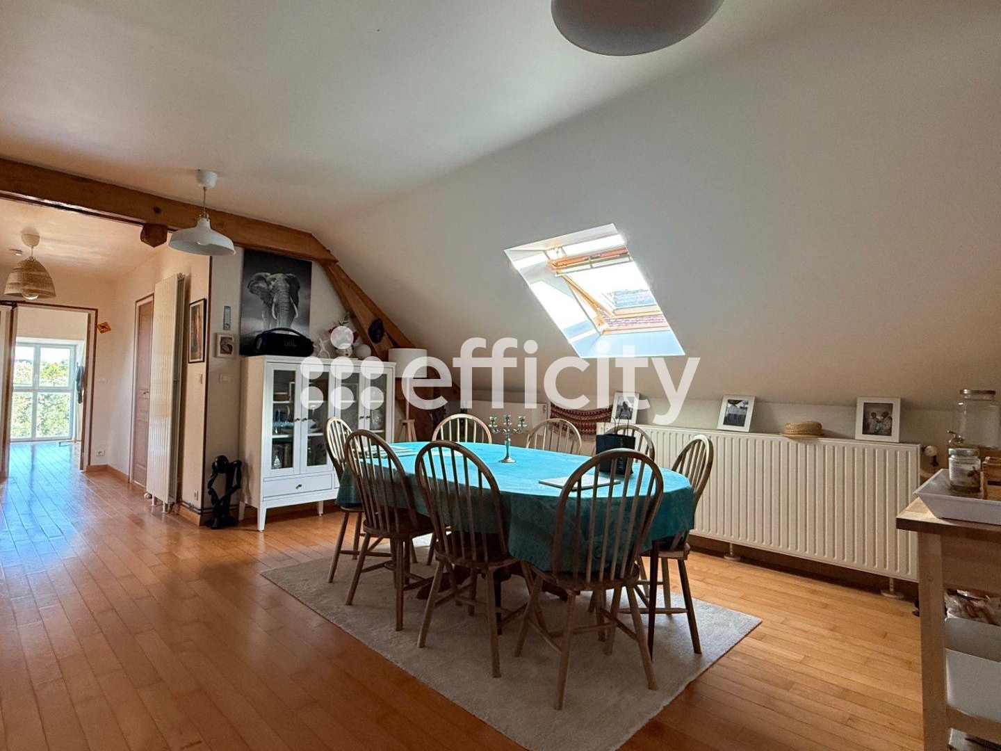 Maison à vendre - 9 pièces - 240m2 - Sainte-Maure-De-T... (37800)