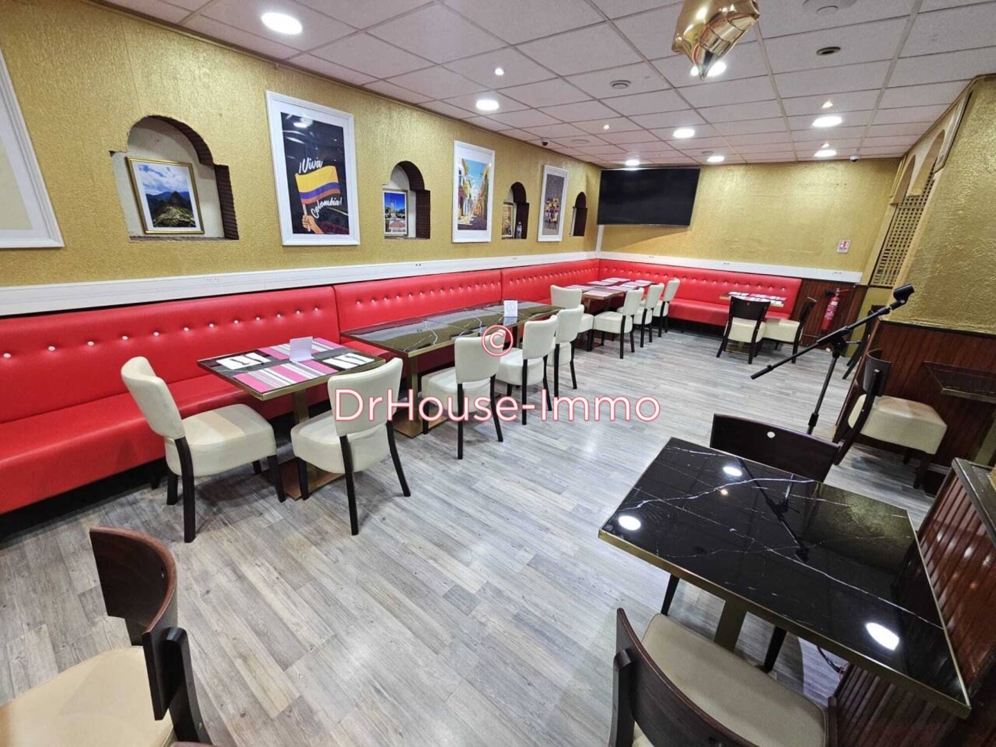 Magasin à vendre - 110m2 - Paris 18e (75018)