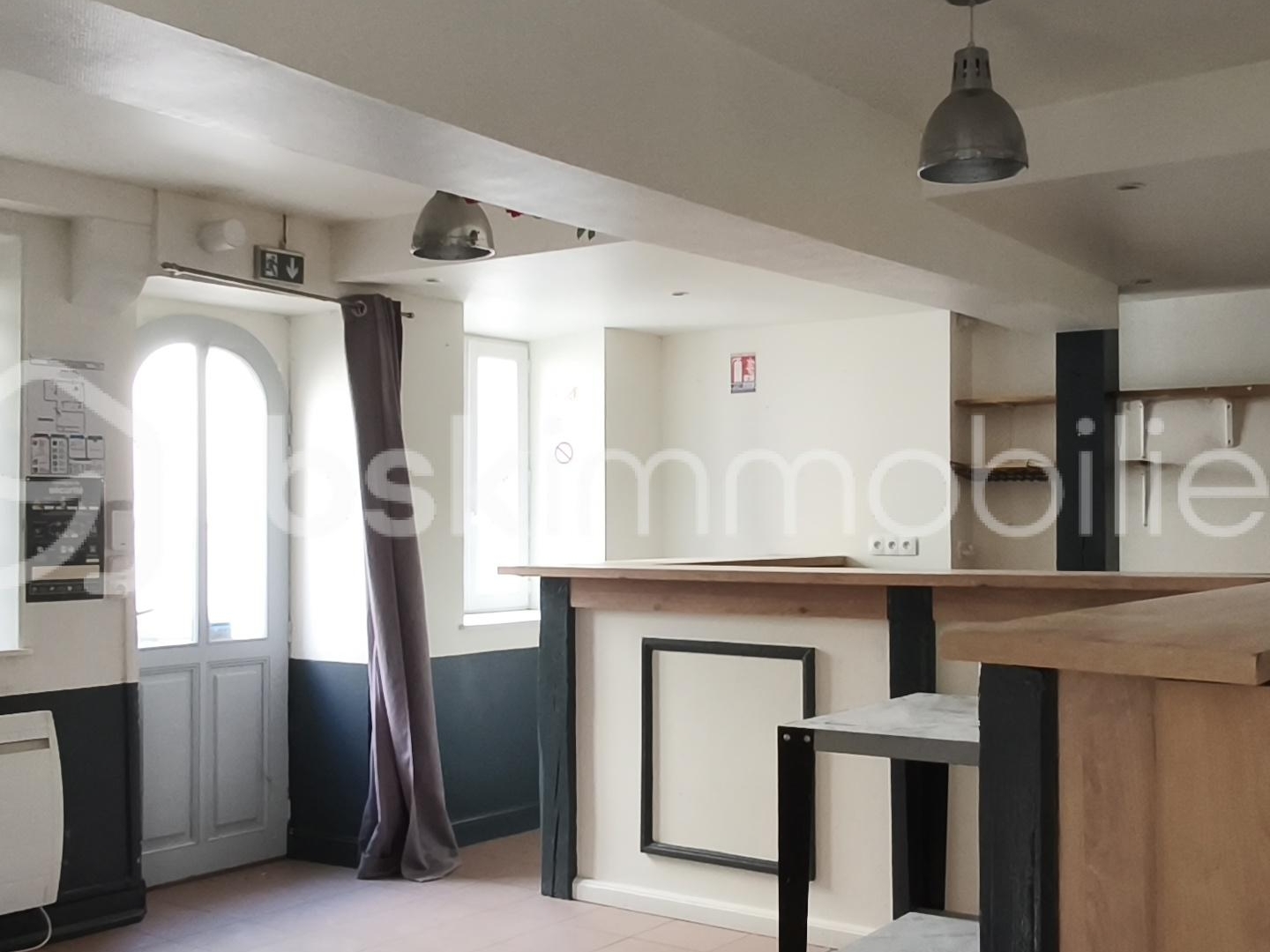 Magasin à vendre - 5 pièces - 177m2 - Coullons (45720)