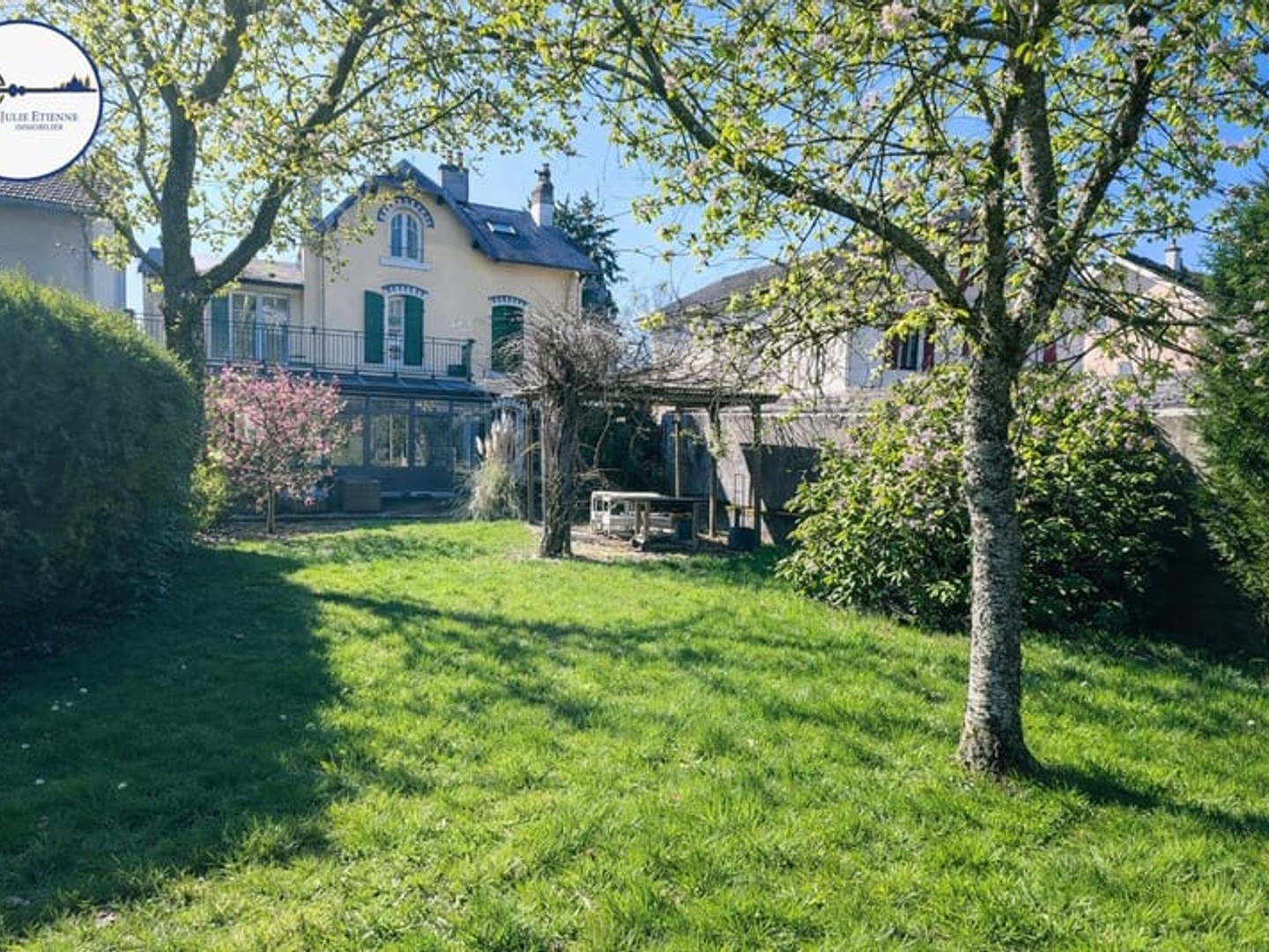 Maison Epinal 10 pièces 201m2