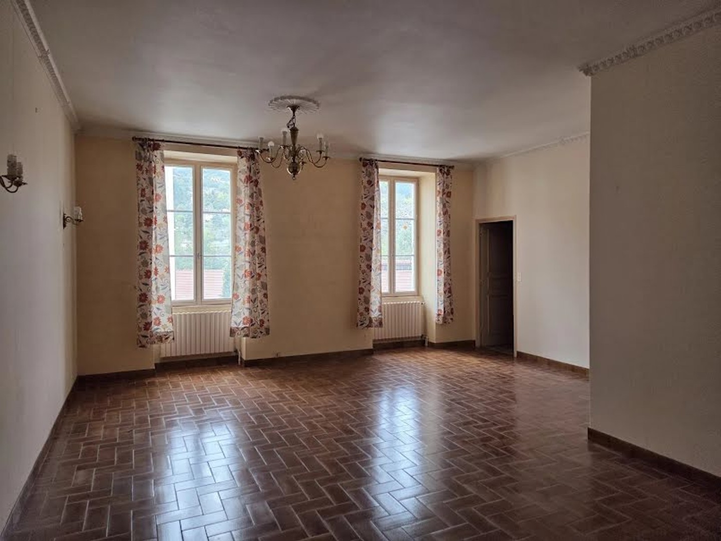 Maison 6 pièces 145 m²