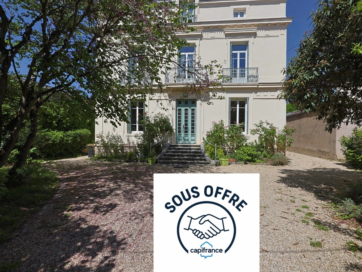 Propriété 14 pièces 370 m²