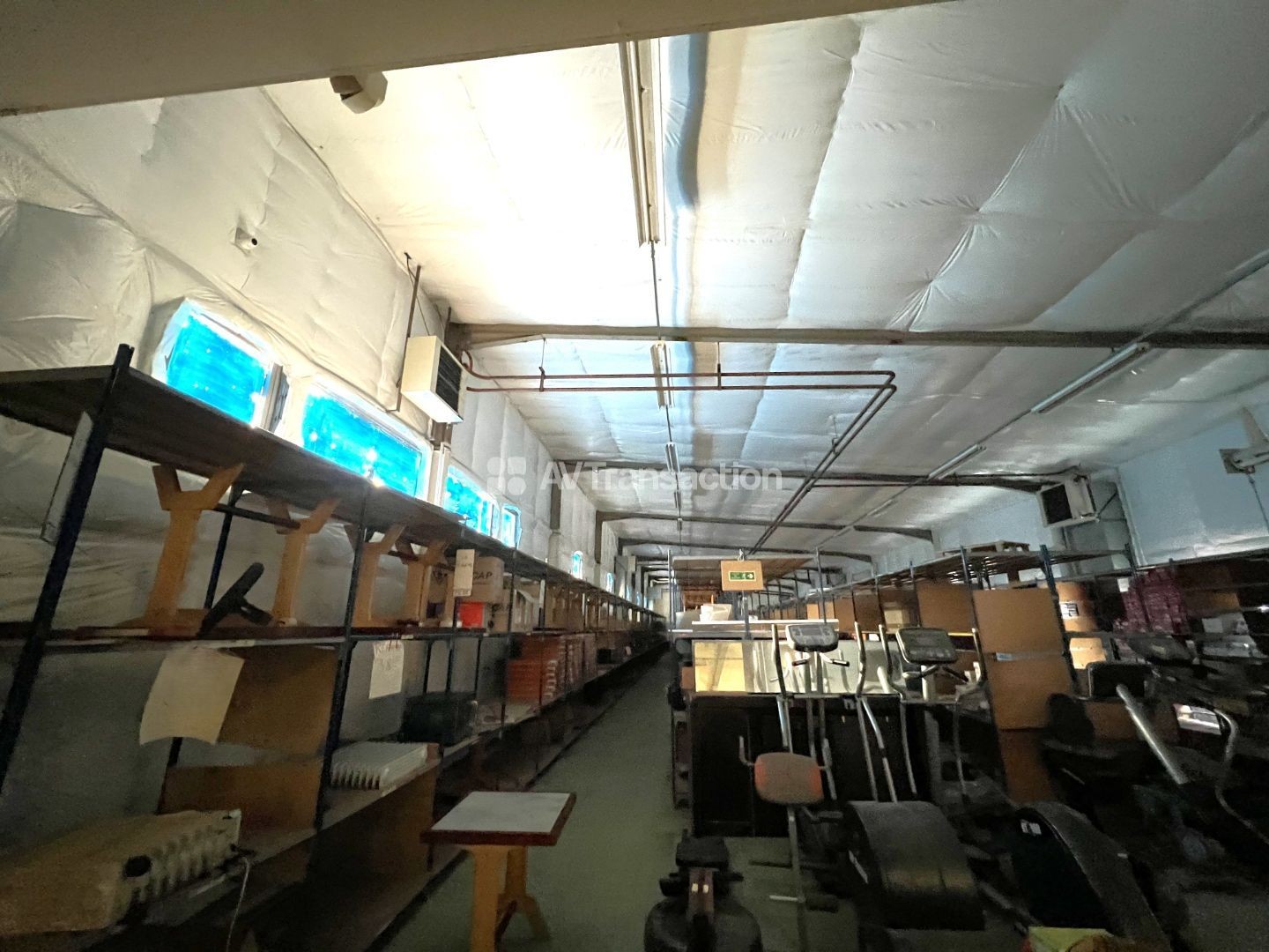 Bureaux à vendre - 10 pièces - 2815m2 - Orgeval (78630)