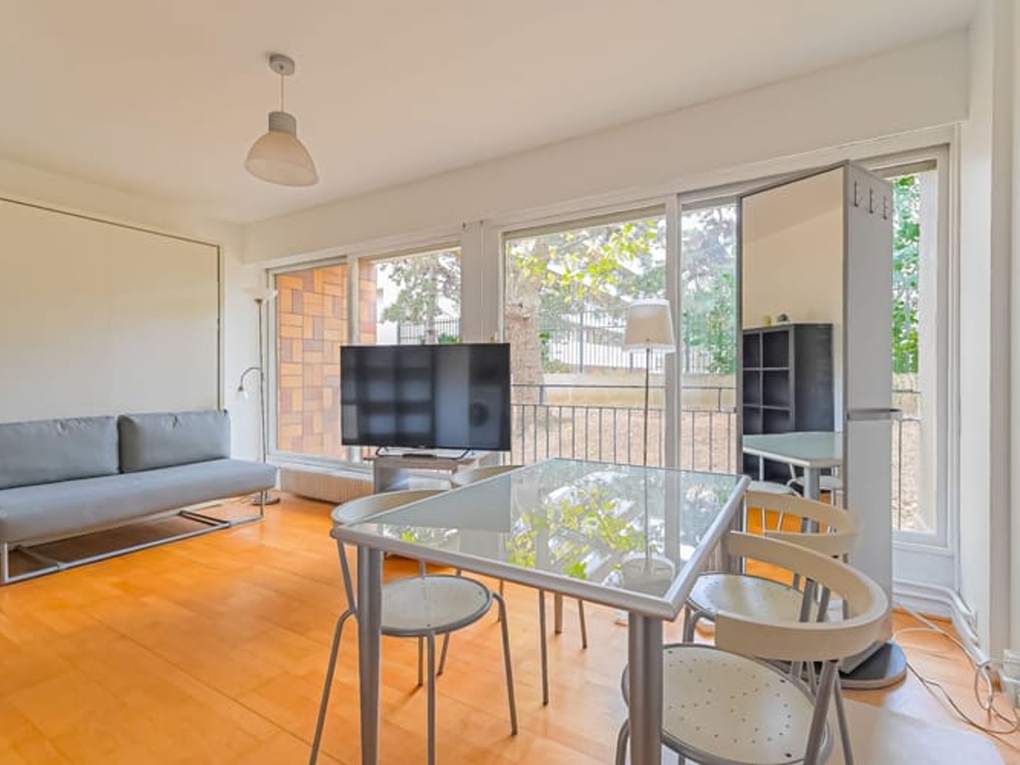 Studio 1 pièce 24 m²