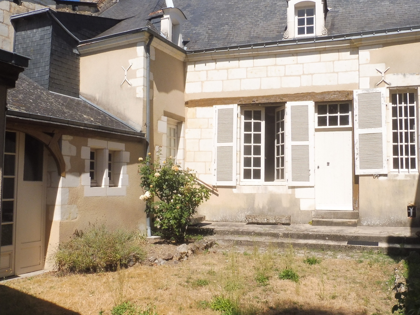 Maison à vendre - 7 pièces - 143m2 - Baugé-En-Anjou (49150)