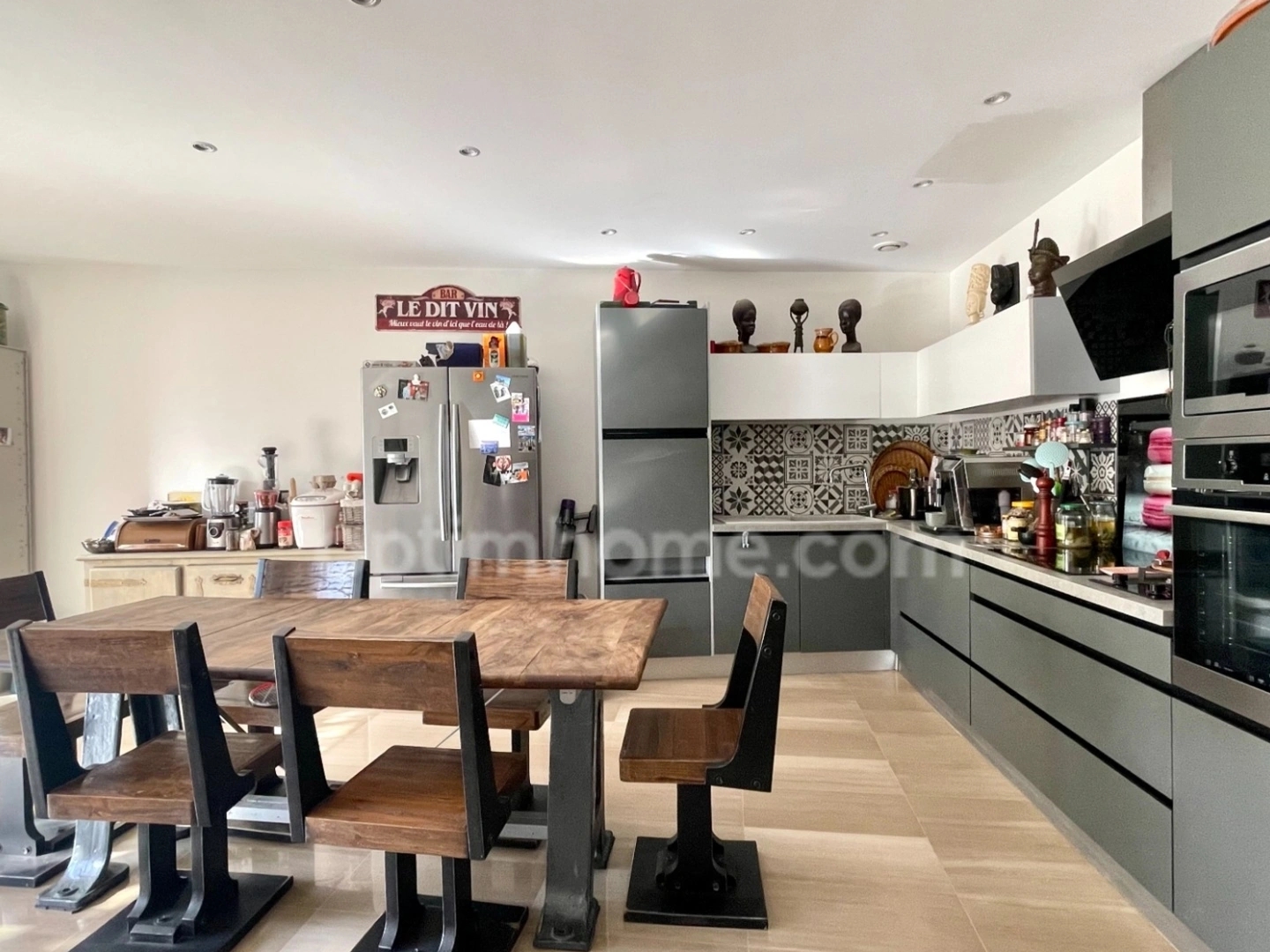 Maison à vendre - 5 pièces - 189m2 - Aigues-Mortes (30220)