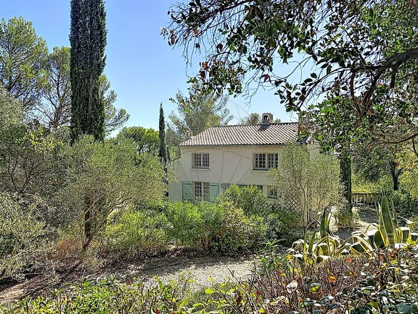 Maison 7 pièces 268 m²