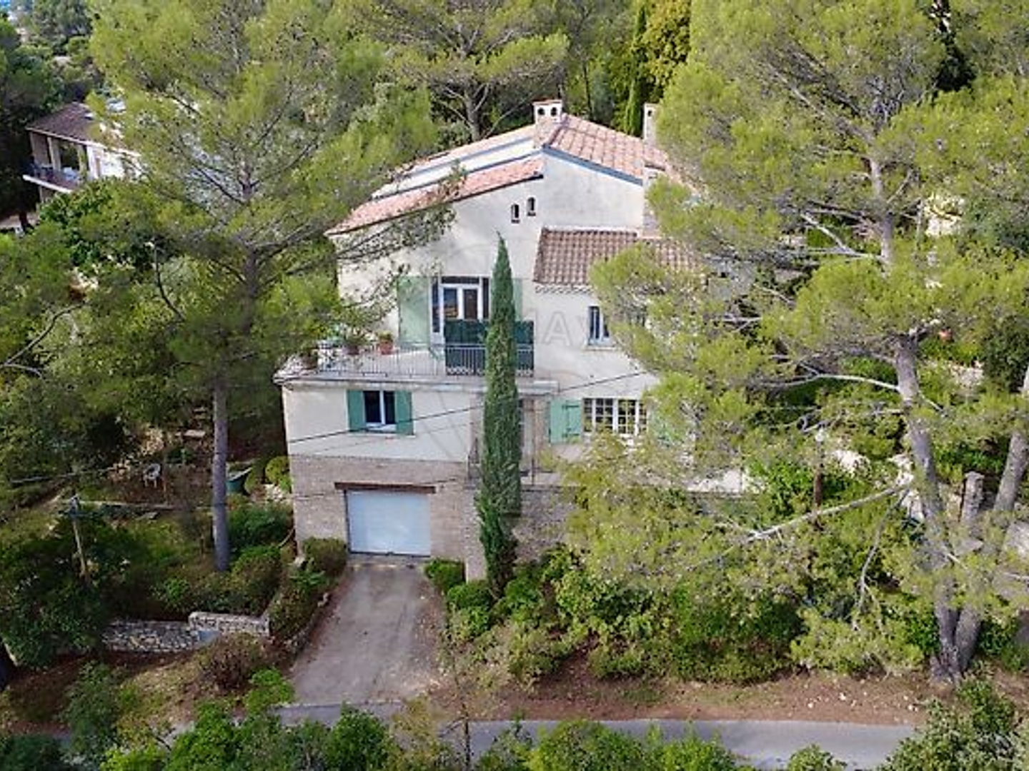 Maison à vendre - 7 pièces - 268m2 - Nîmes (30000)
