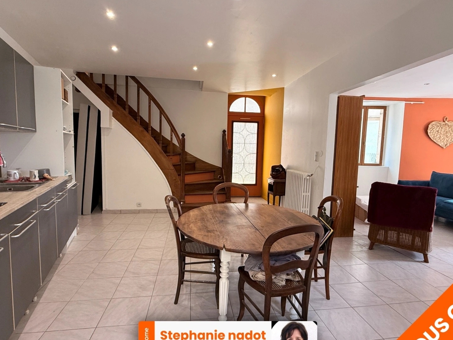 EN EXCLUSIVITE ! Maison de 131m², 5 chambres, avec courette, centre ville, 79 000 €