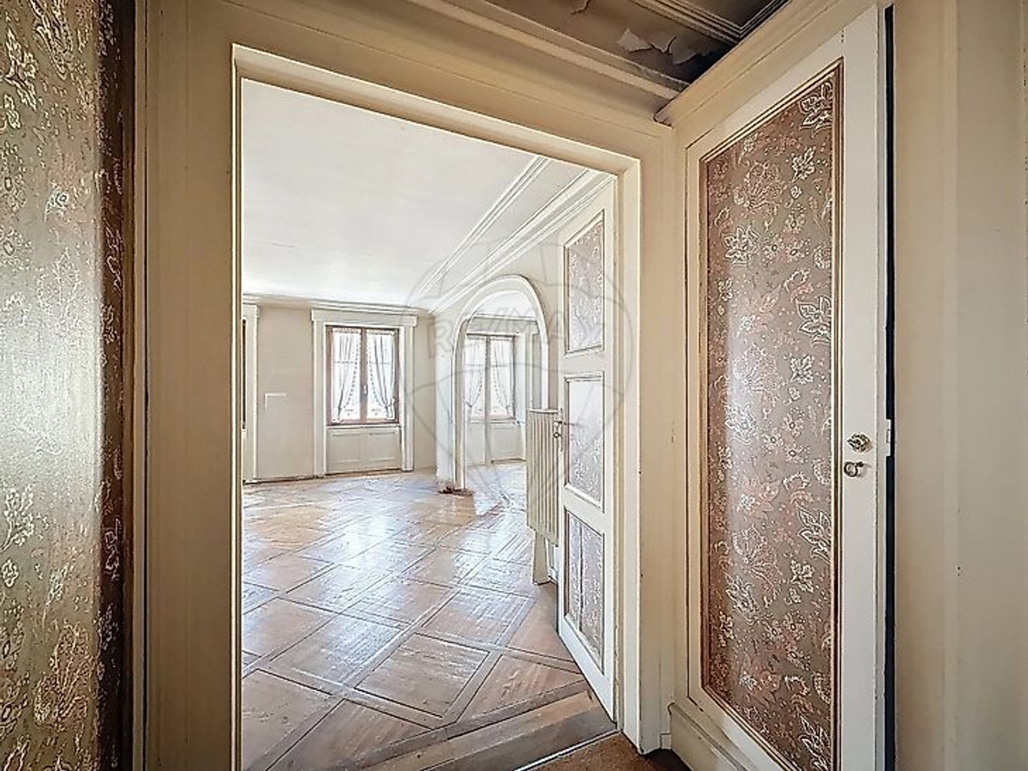 Immeuble à vendre - 15 pièces - 313m2 - Montbéliard (25200)