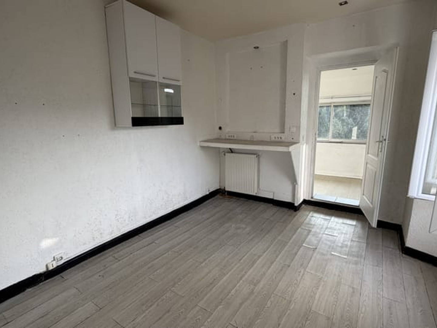 À VENDRE - STUDIO - 29m2 - PARKING - 240 000€