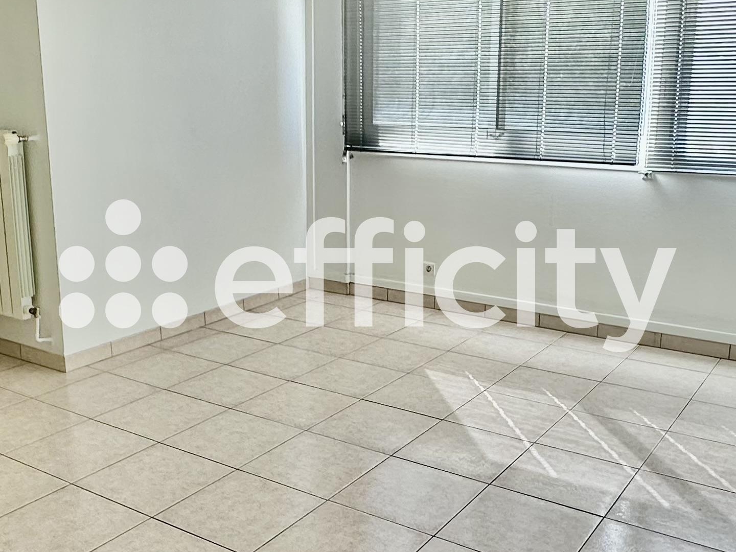 Appartement à vendre - 5 pièces - 103m2 - Toulon (83000)