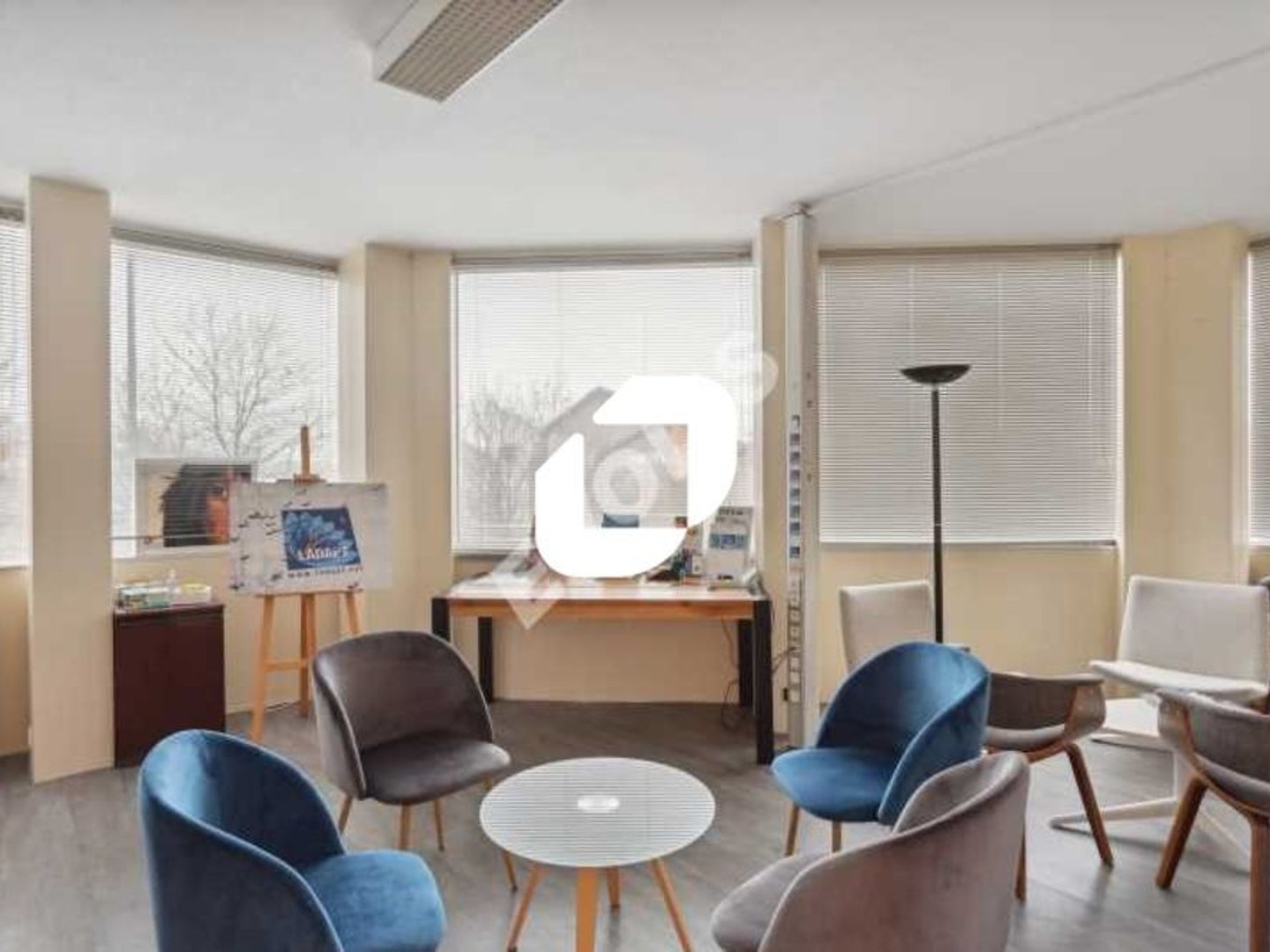 Bureaux - A VENDRE - 513 m² divisibles à partir de 180 m²