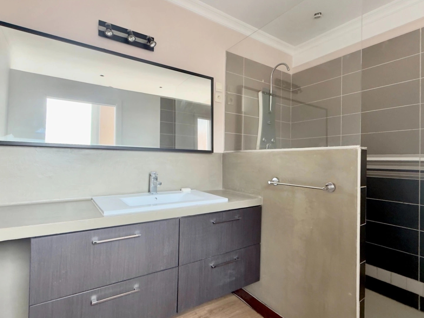 Maison à vendre - 6 pièces - 175m2 - Houplines (59116)