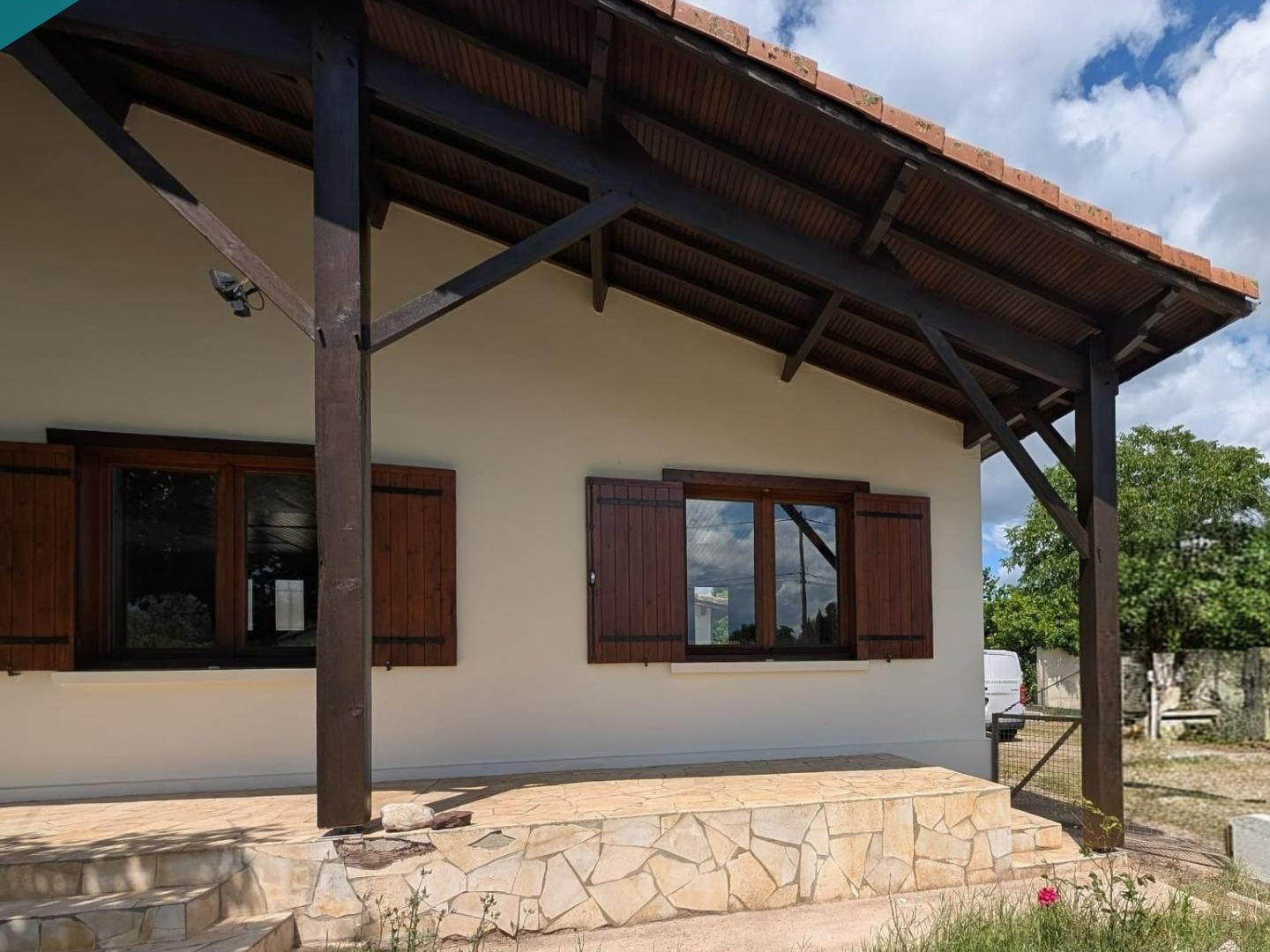 Maison 3 pièces 52 m² entièrement rénovée Jardin Stationnement
