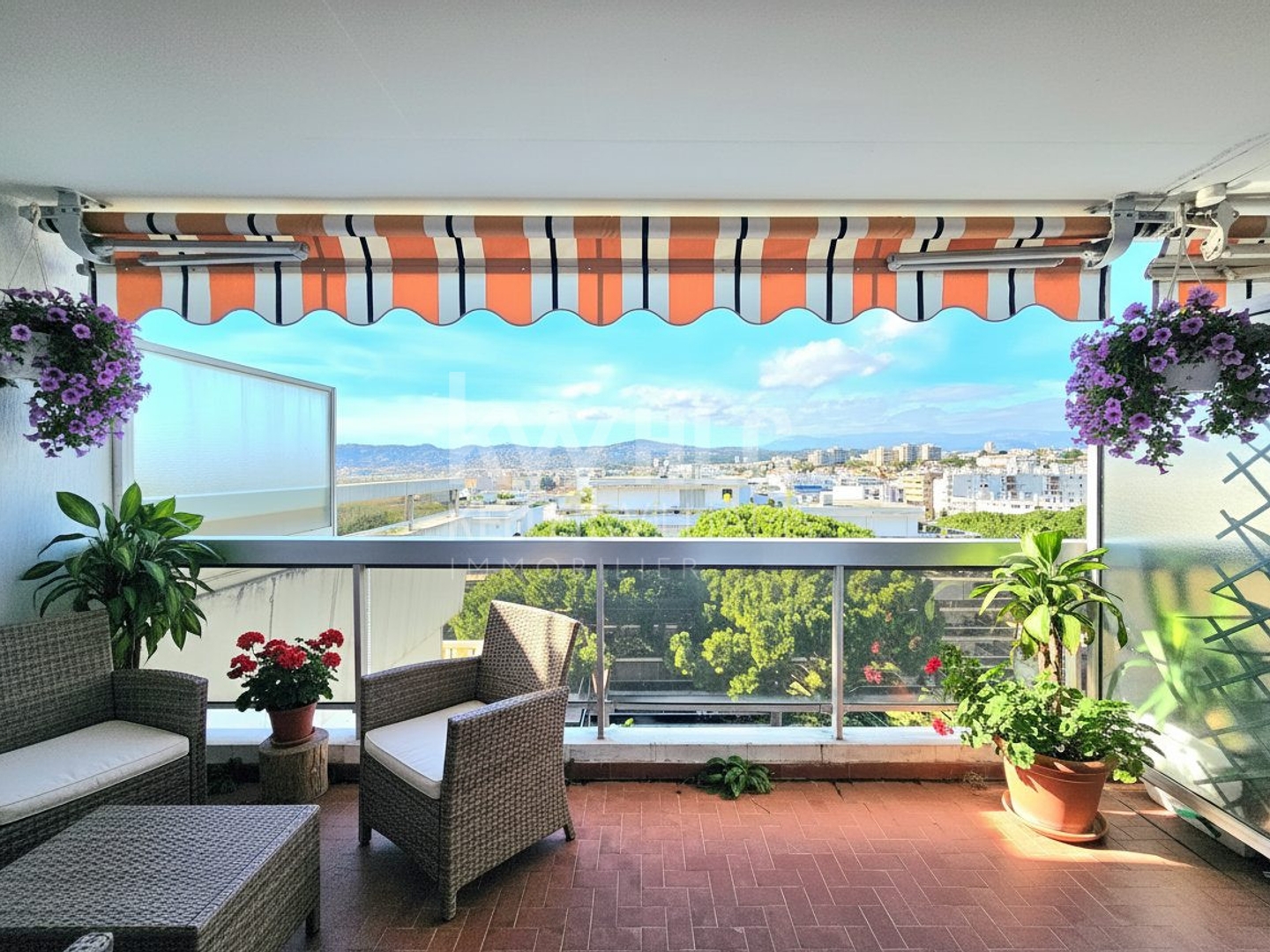 Appartement Antibes Juan les pins vue dégagée, échappée mer