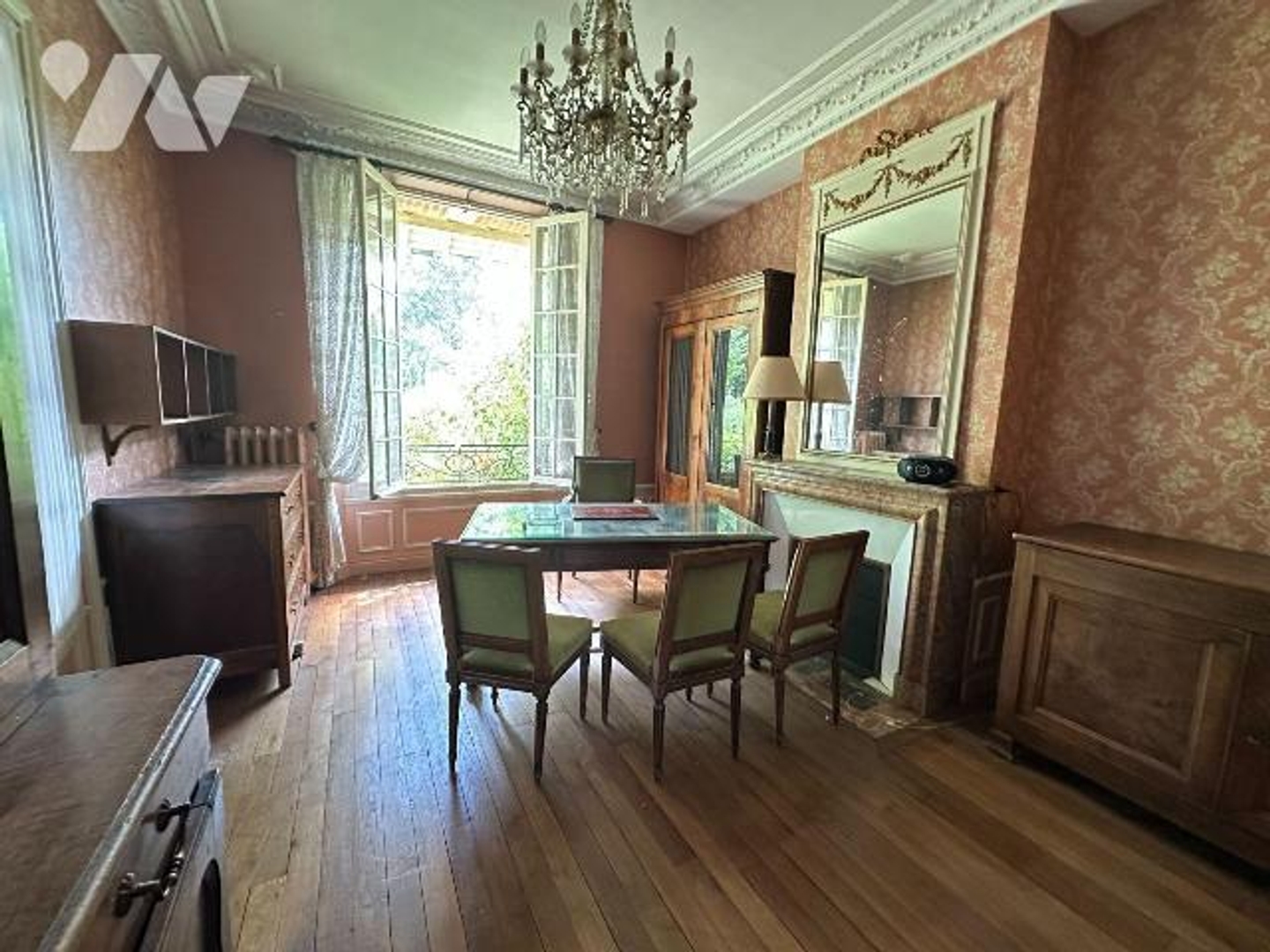 Maison à vendre - 8 pièces - 220m2 - Saint-Julien-Du-S... (89330)