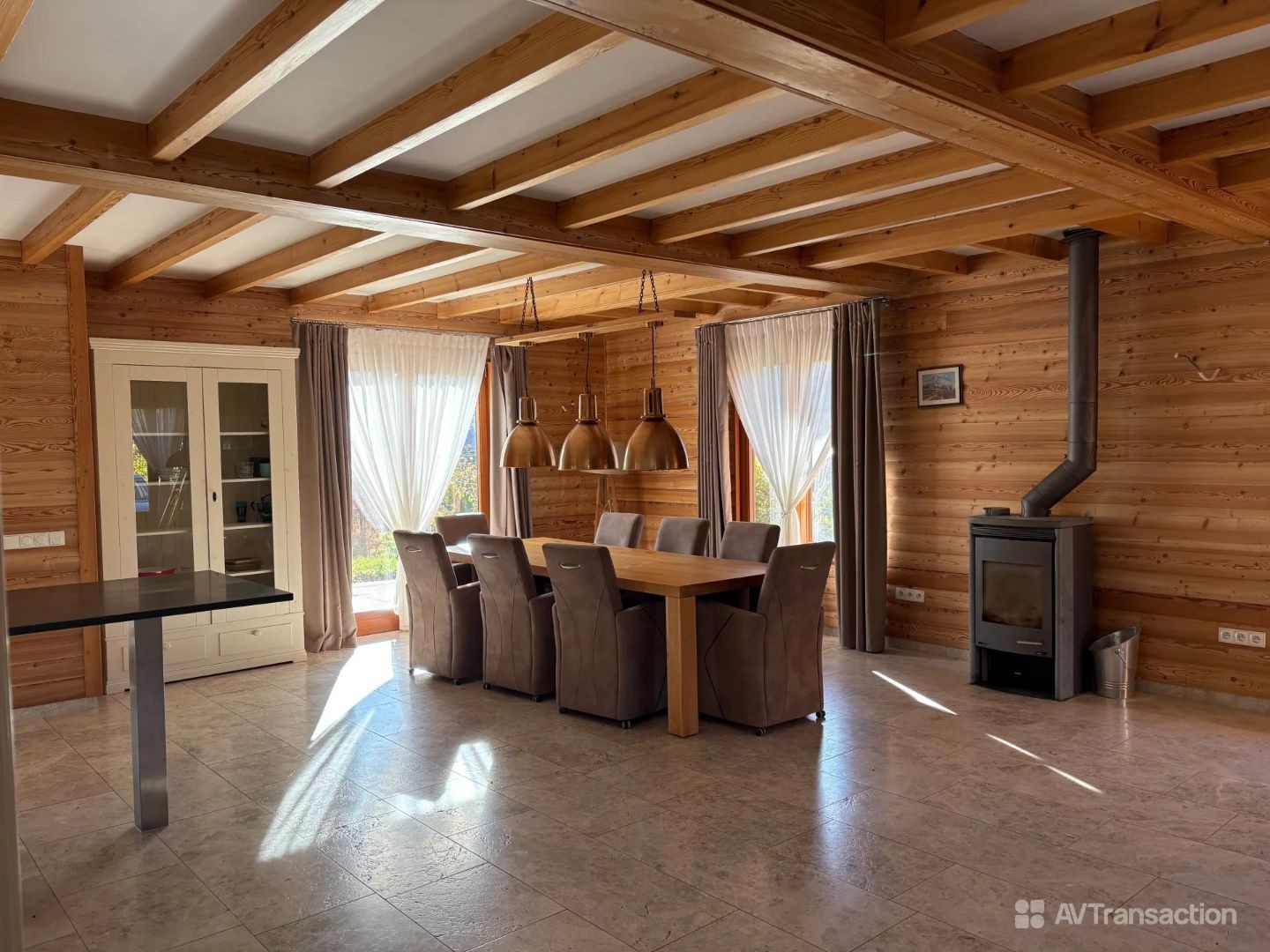 Maison à vendre - 8 pièces - 288m2 - Savines-Le-Lac (05160)