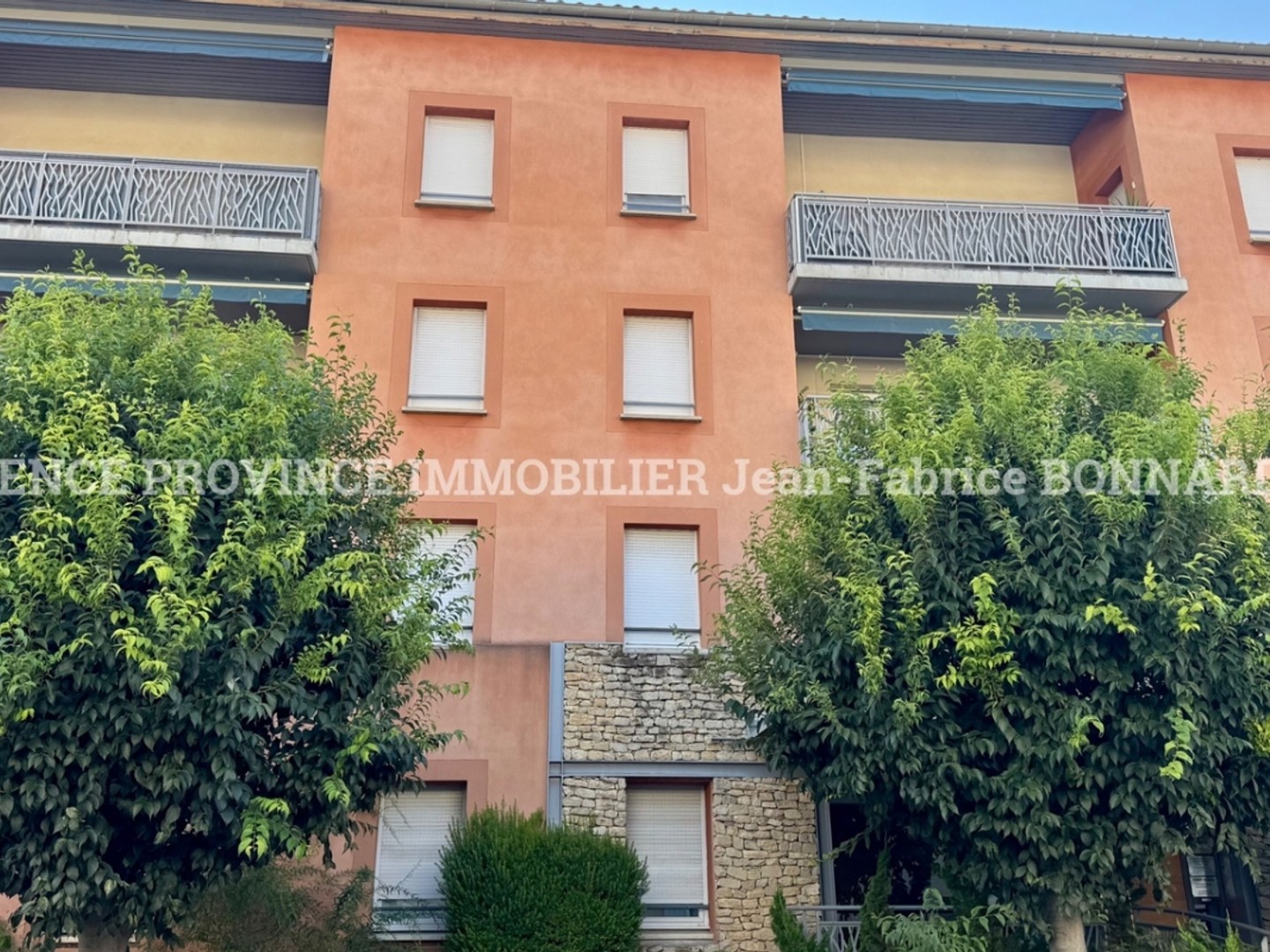 Bel appartement T3 usage mixte