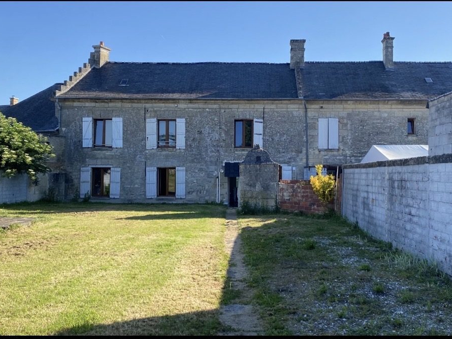 MAISON ANCIENNE