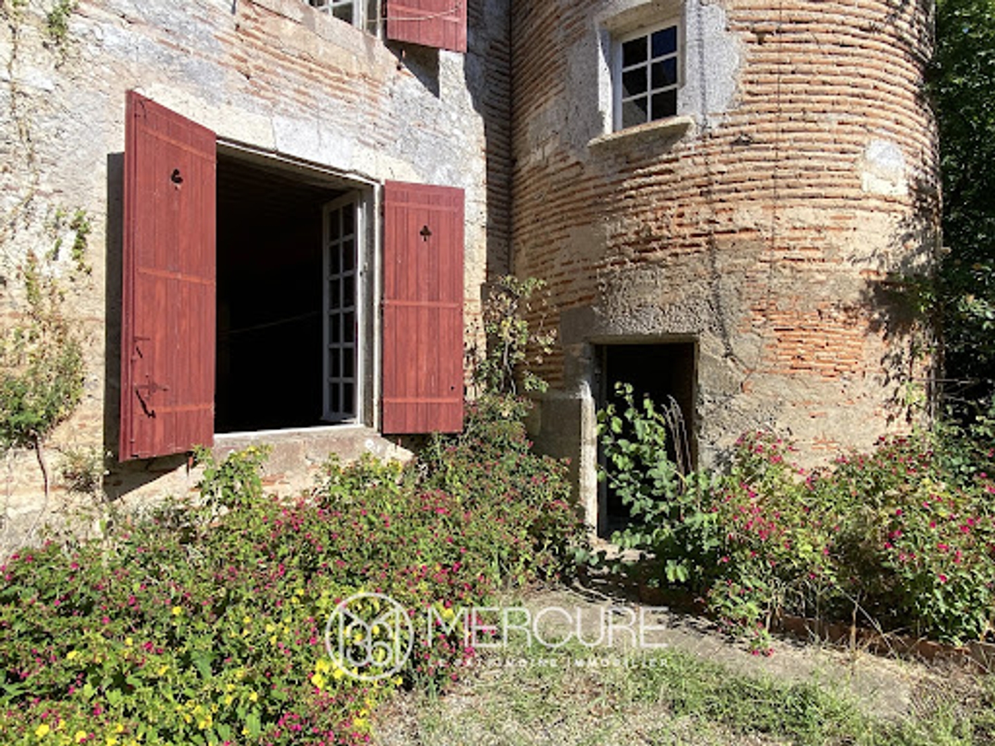 Maison à vendre - 16 pièces - 496m2 - Aiguillon (47190)