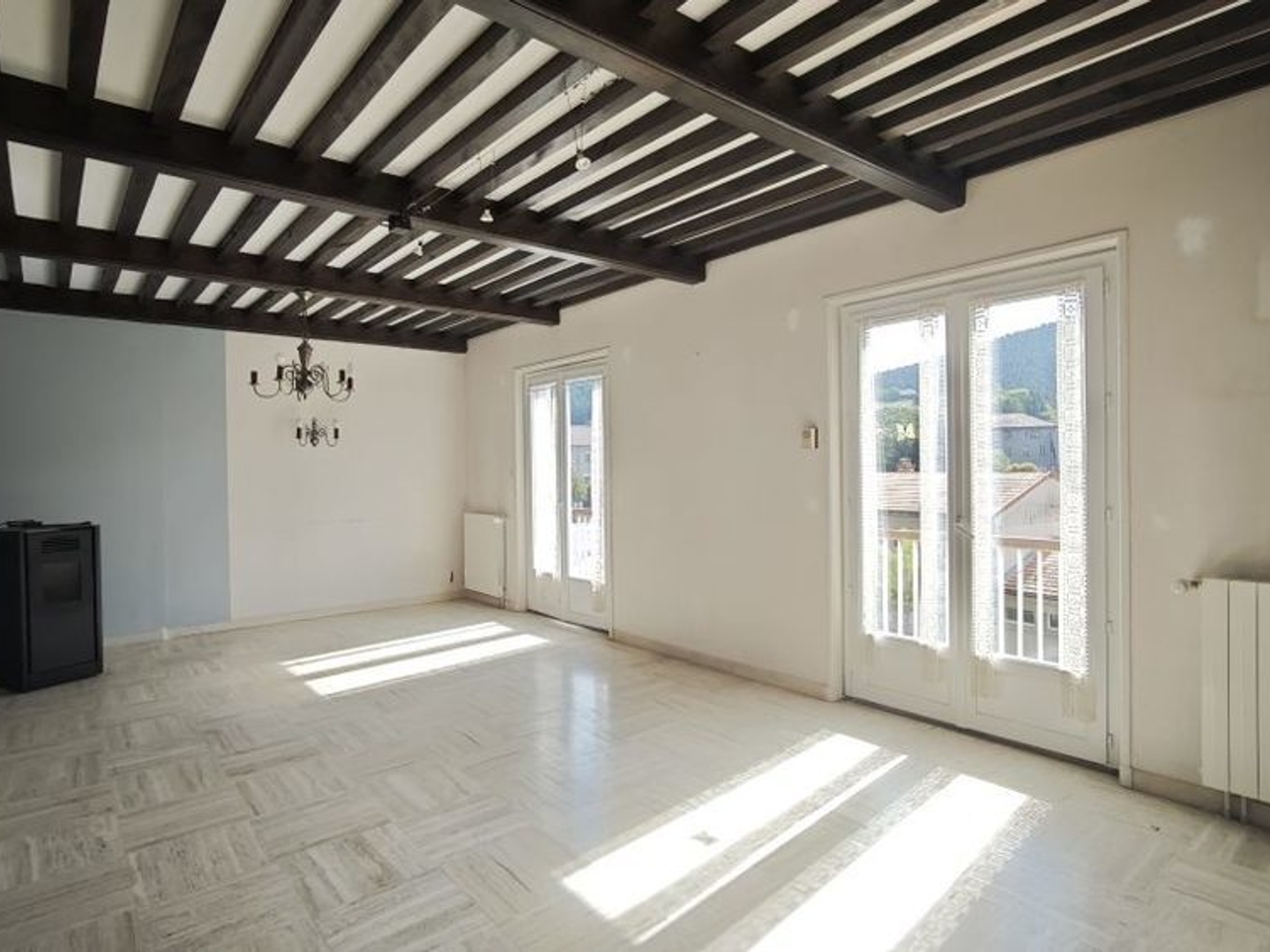Maison familiale centre bourg