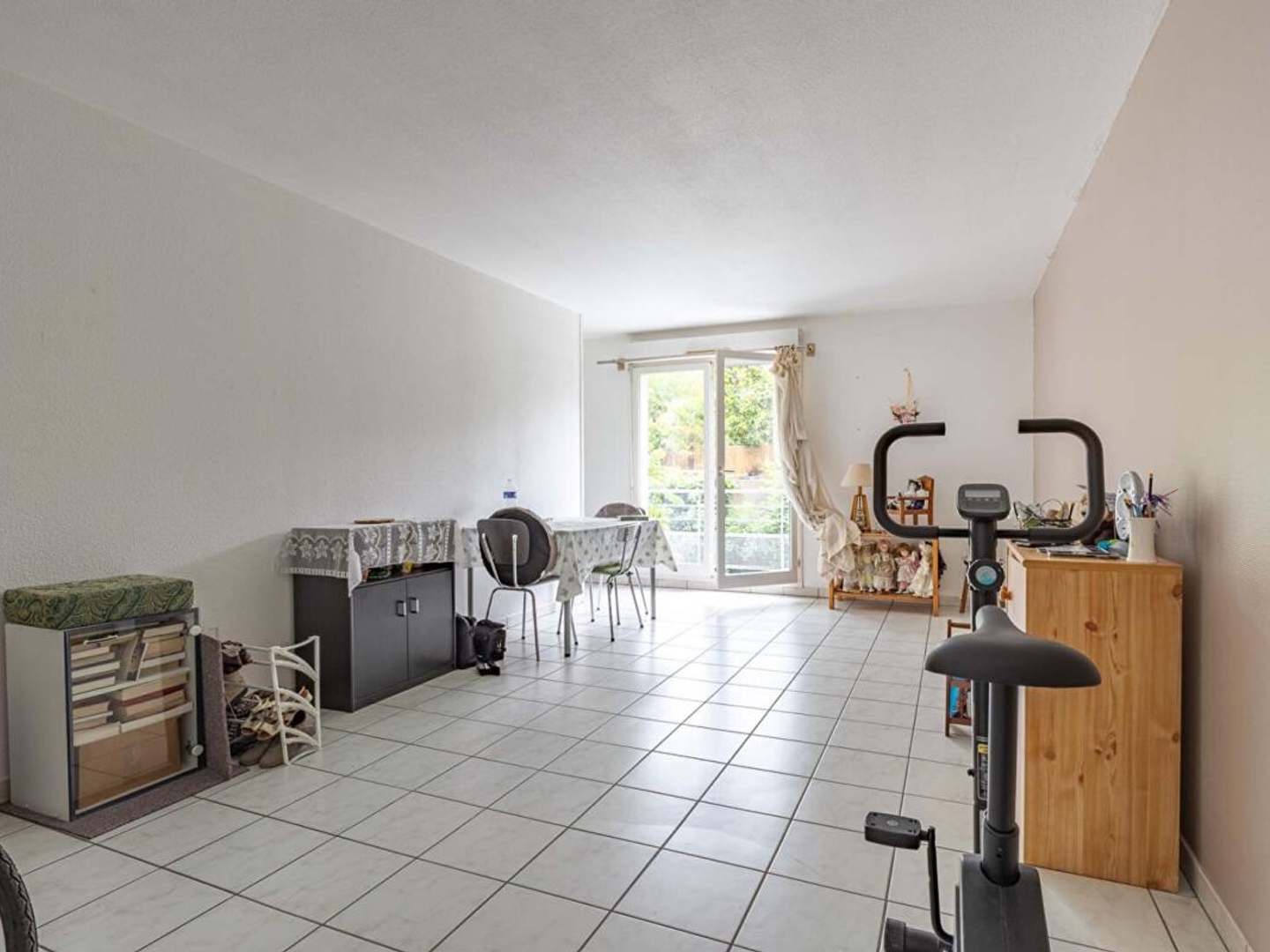 Appartement à vendre - 2 pièces - 48m2 - Chargé (37530)