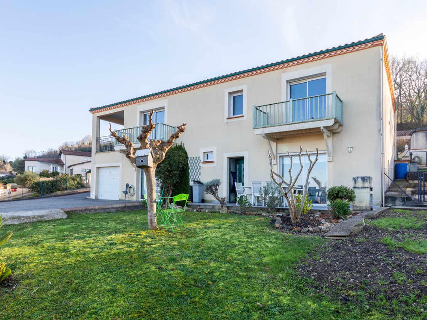 À vendre maison récente 8p avec vue imprenable et potentiel locatif