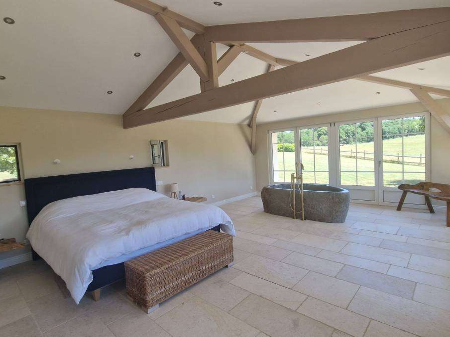 Maison 21 pièces 620 m²