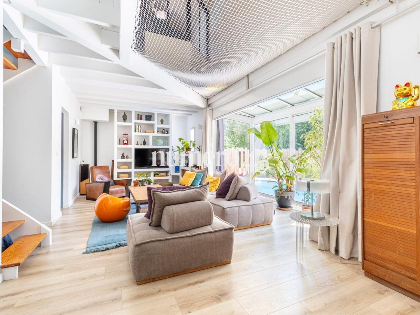 Maison à vendre - 6 pièces - 190m2 - Saint-Jean-D'illac (33127)