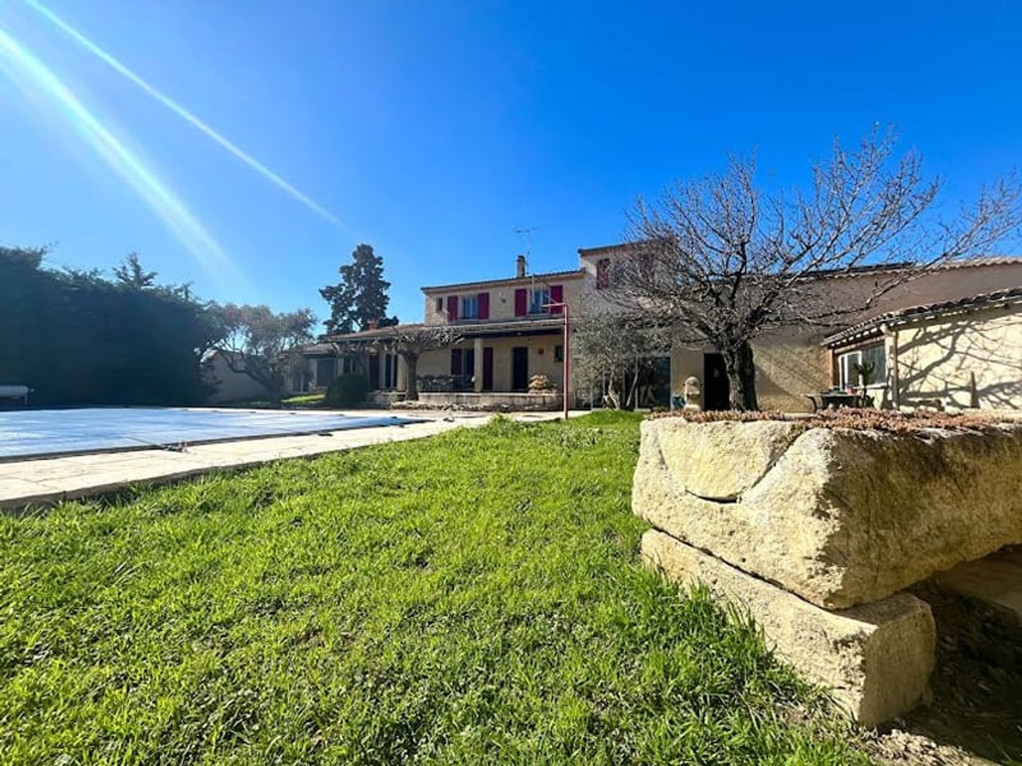 Maison 8 pièces 230 m²