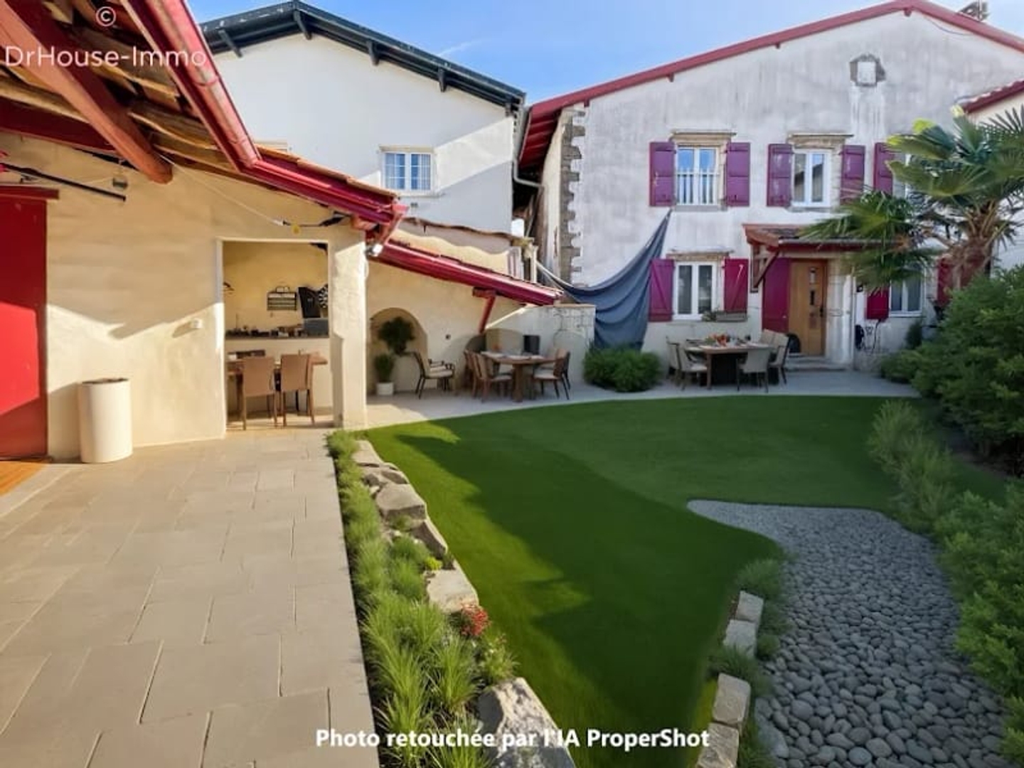 Appartement à vendre - 7 pièces - 167m2 - Briscous (64240)