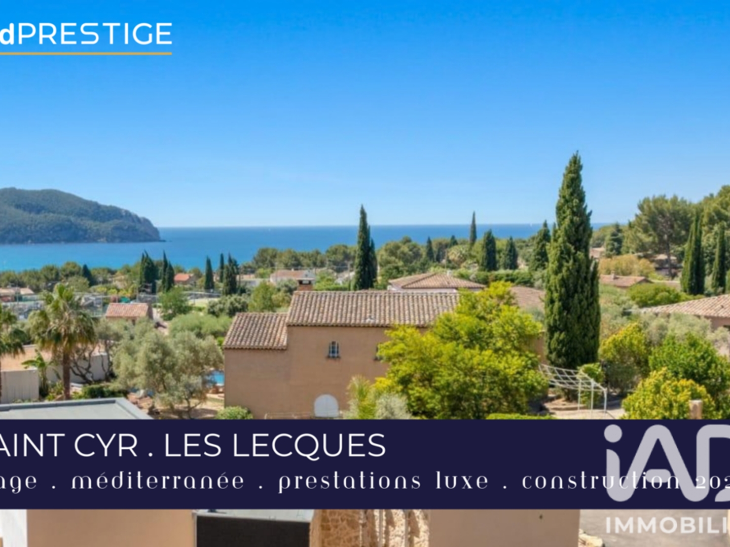 Maison à vendre - 5 pièces - 210m2 - Saint-Cyr-Sur-Mer (83270)