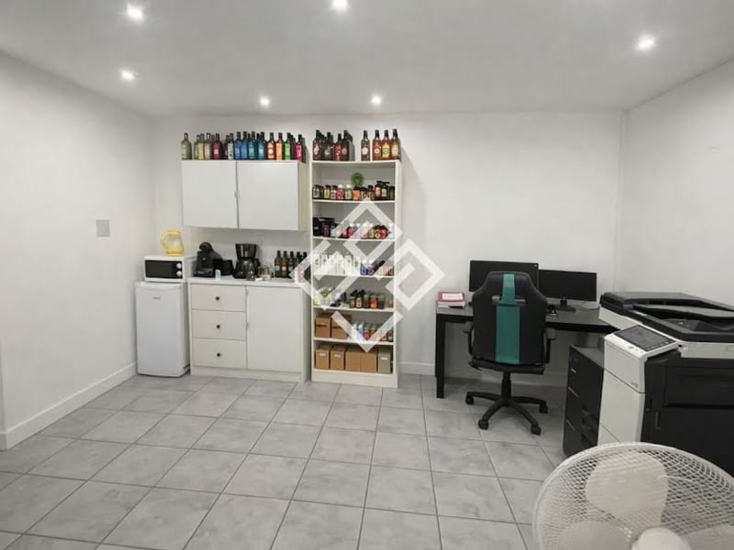Local commercial 76 m²