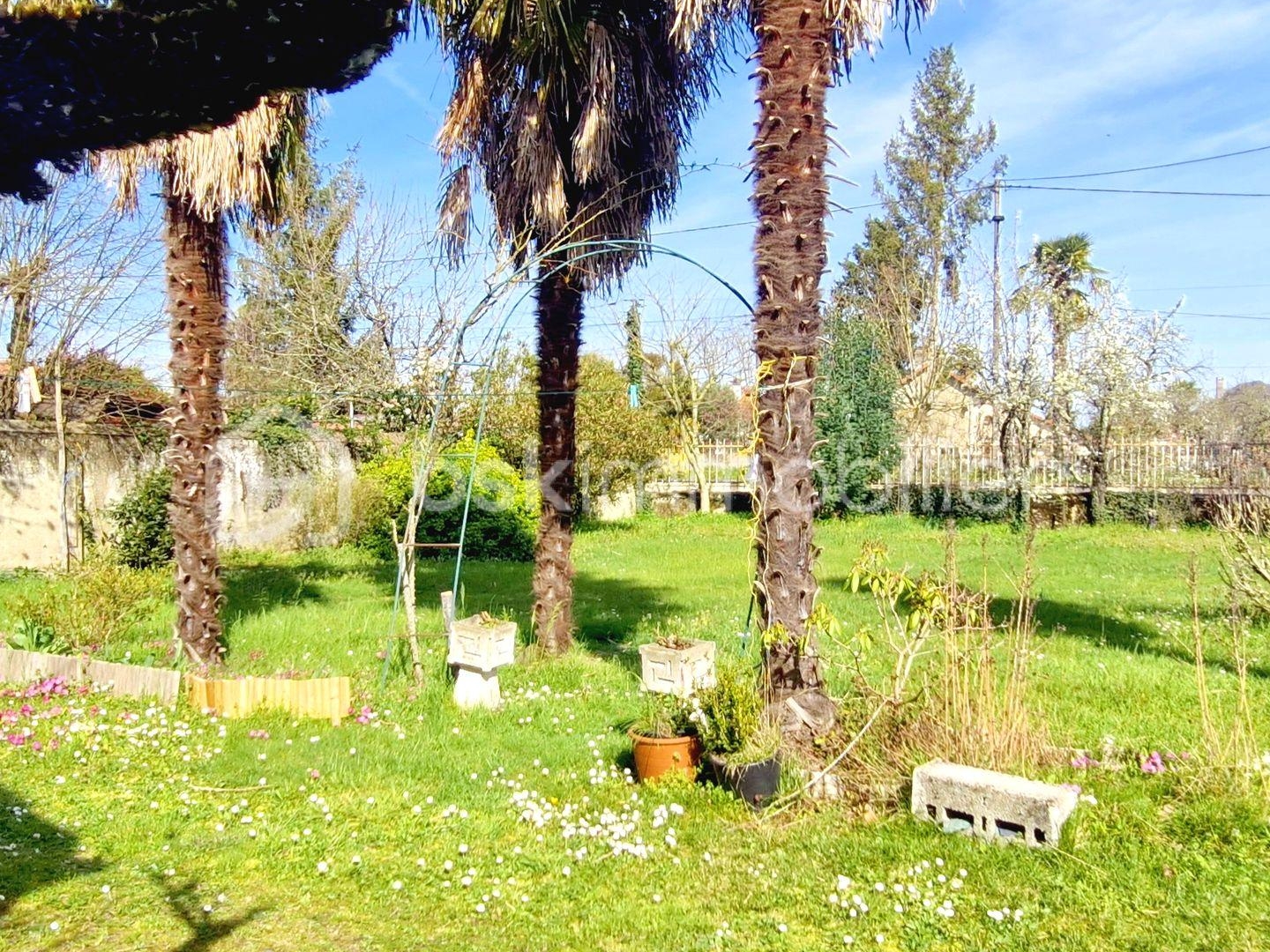 Maison à vendre - 5 pièces - 95m2 - Vic-En-Bigorre (65500)