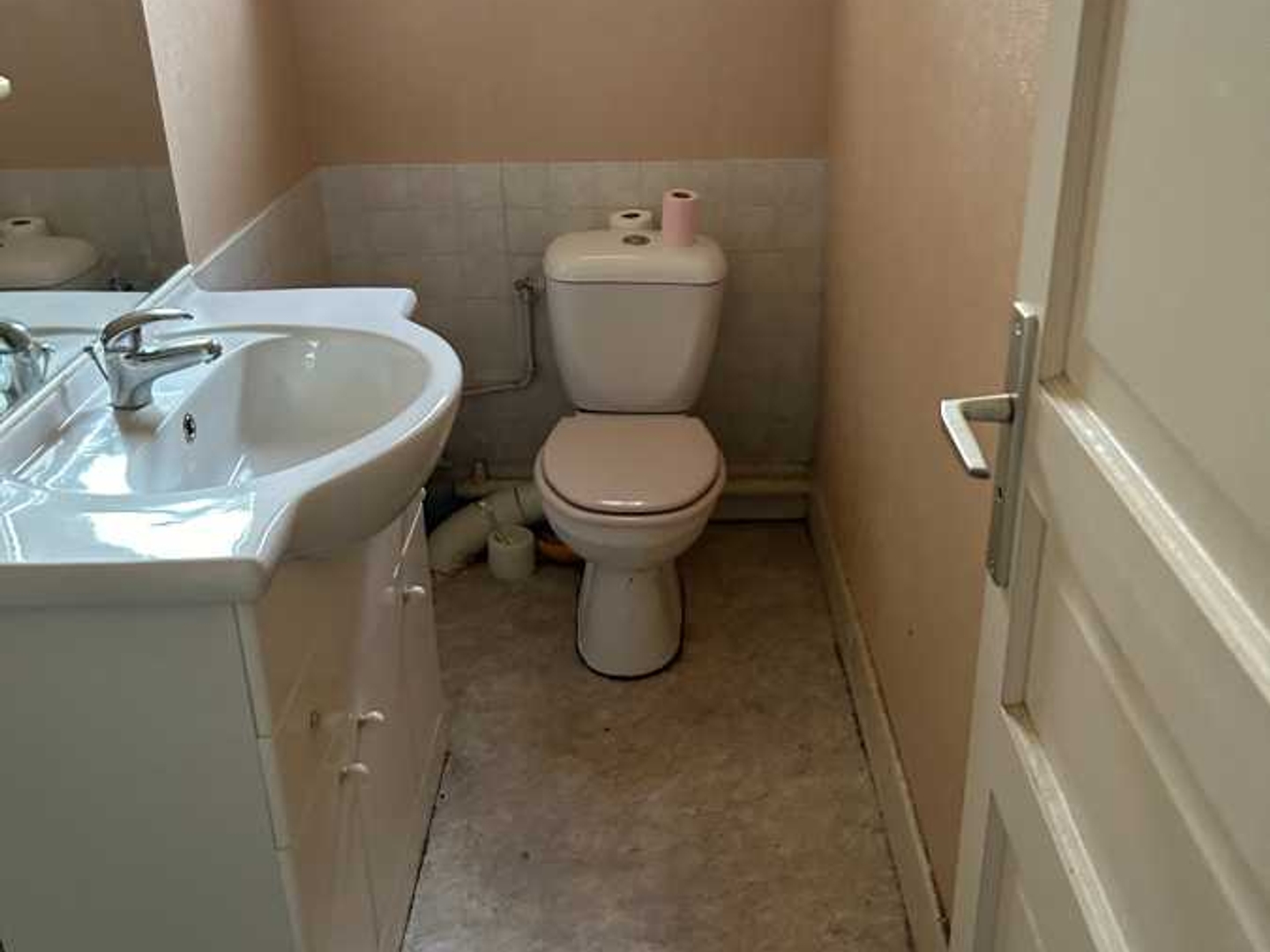 Appartement à vendre - 3 pièces - 60m2 - Cosne-Cours-Sur-L... (58200)