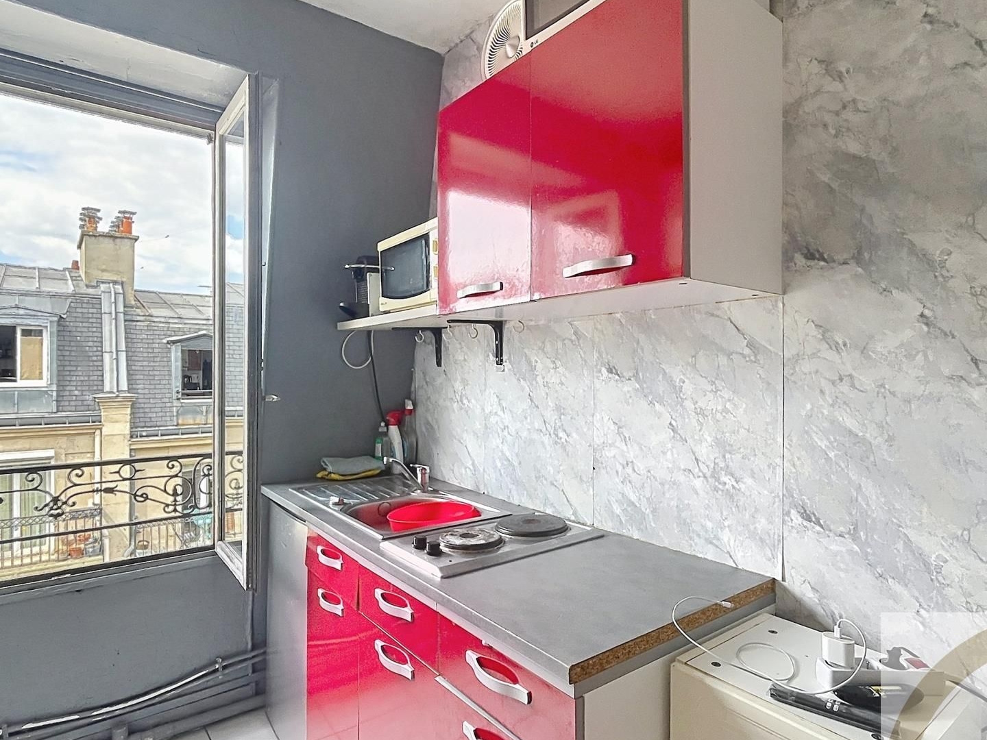 Appartement à vendre - 1 pièce - 10m2 - Paris 18e (75018)