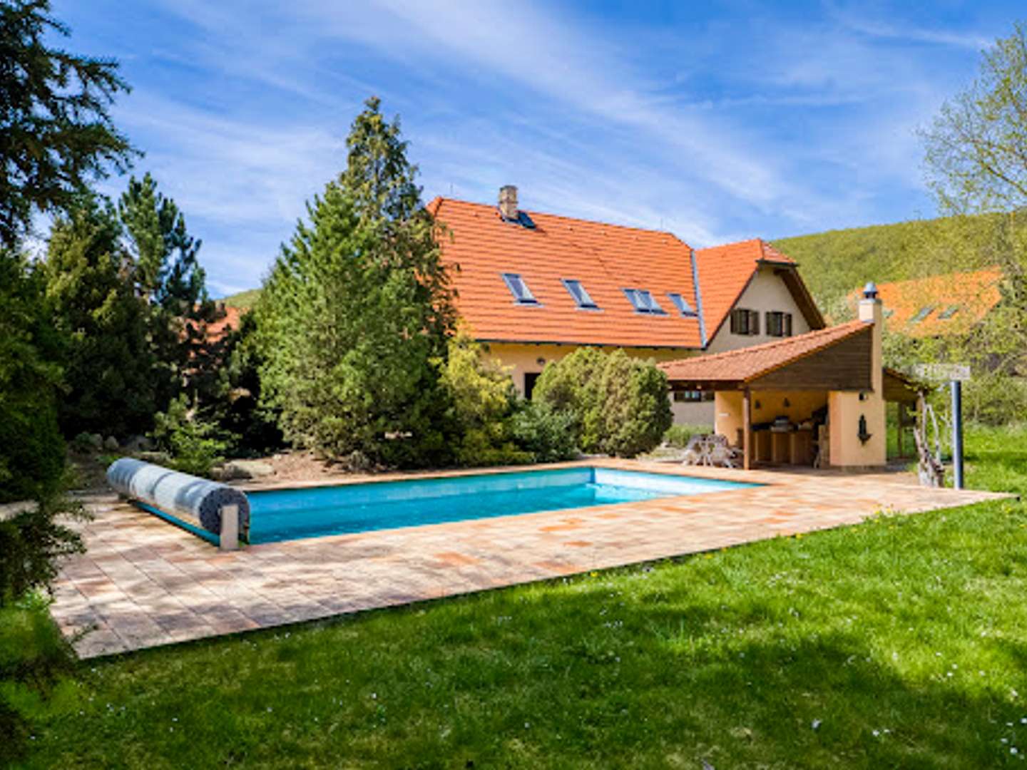Maison 331 m²