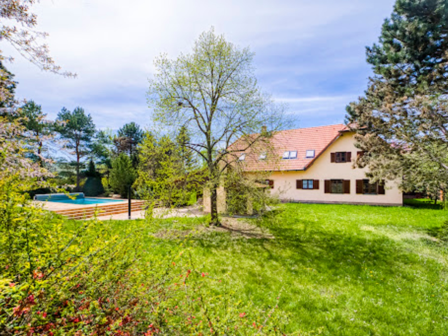 Maison à vendre - 331m2 - Limoux (11300)