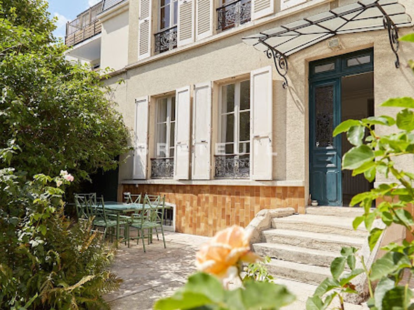 Maison 9 pièces 308 m²