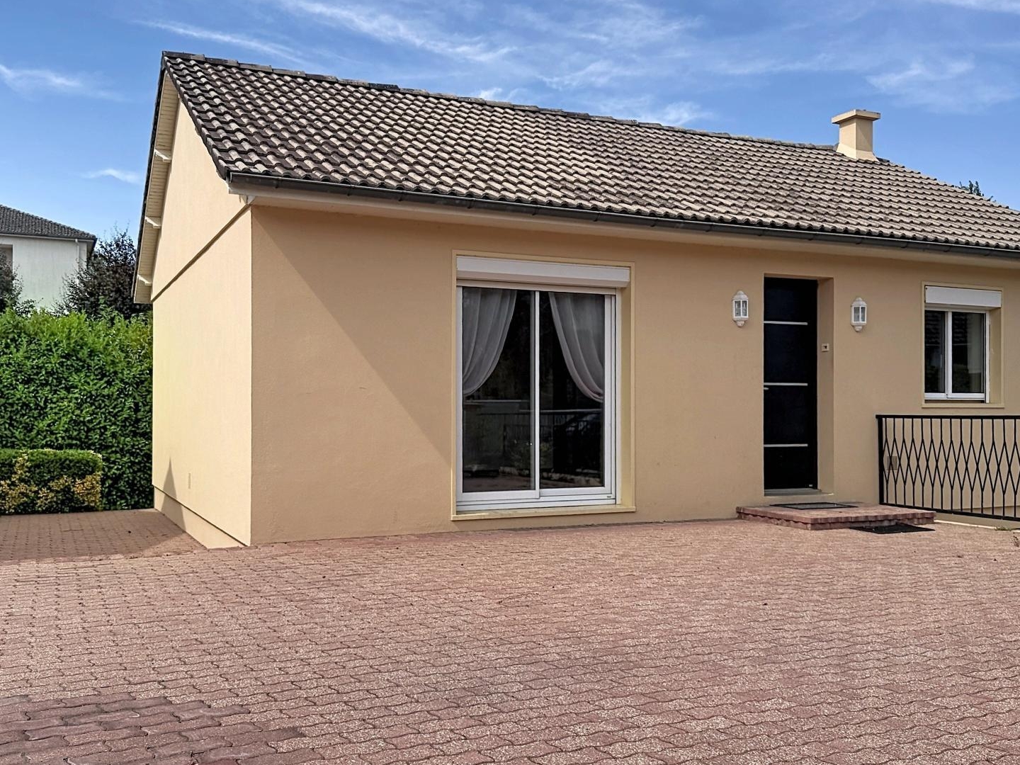 À vendre - Maison lumineuse et sans travaux, idéale premier achat - Villeneuve-la-Guyard