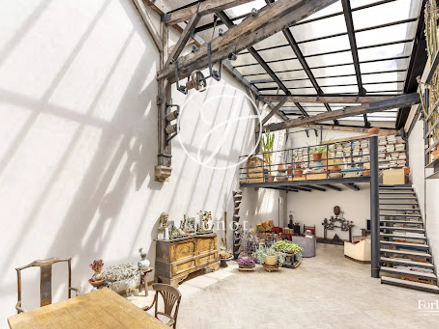 Maison à vendre - 5 pièces - 181m2 - Paris 11e (75011)