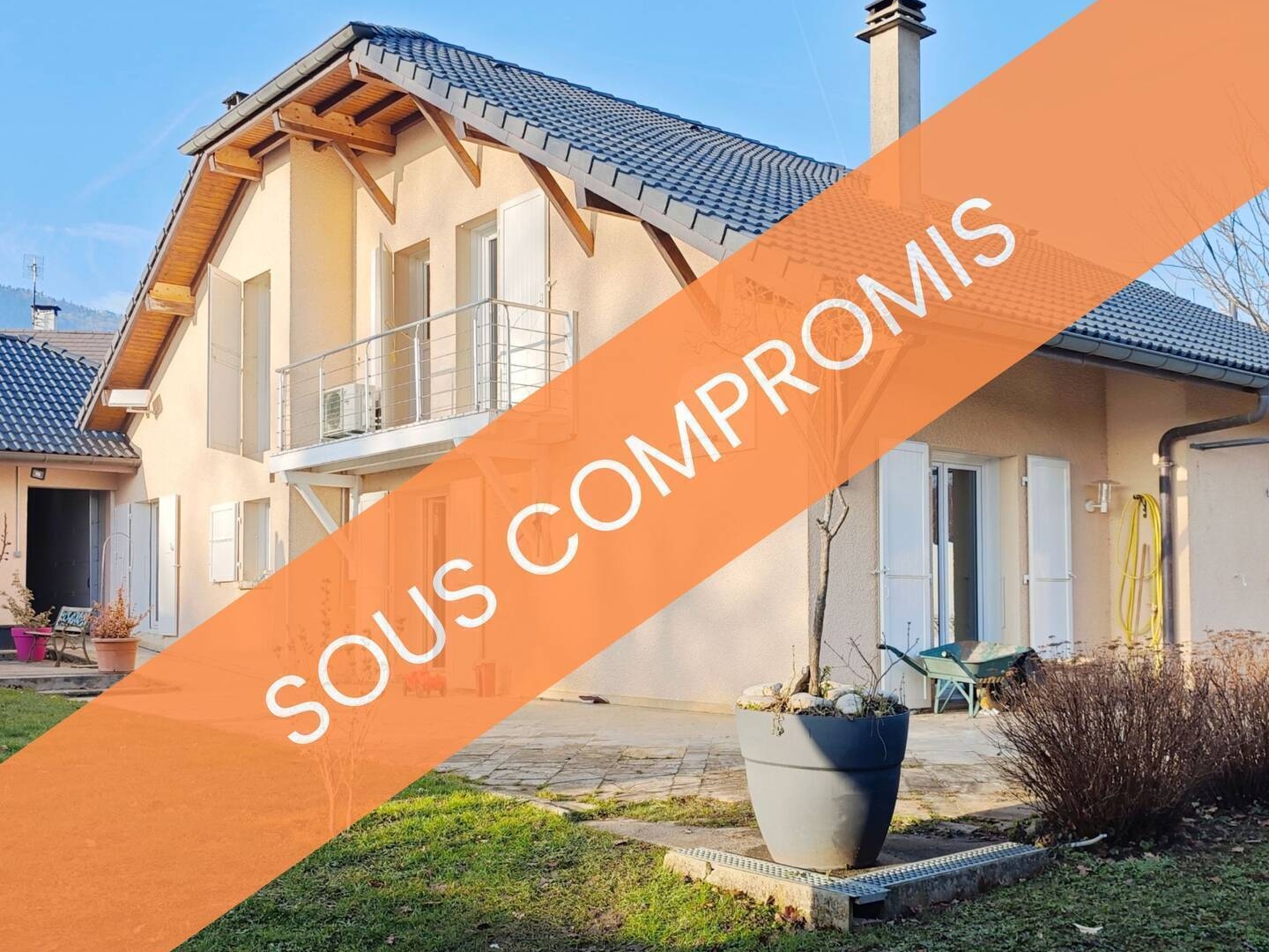 Maison à vendre - 7 pièces - 166m2 - Gex (01170)