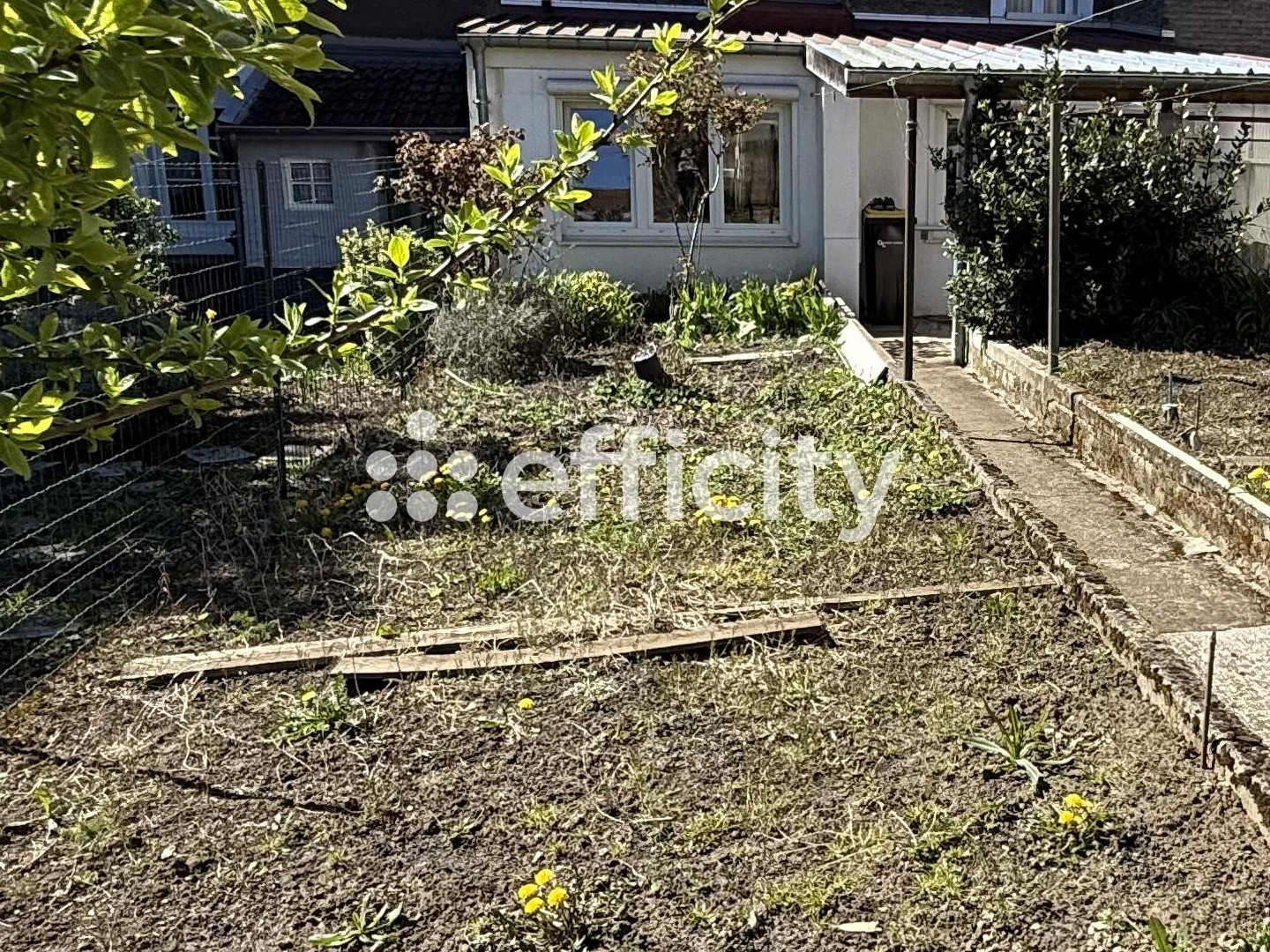 Immeuble 215 m²