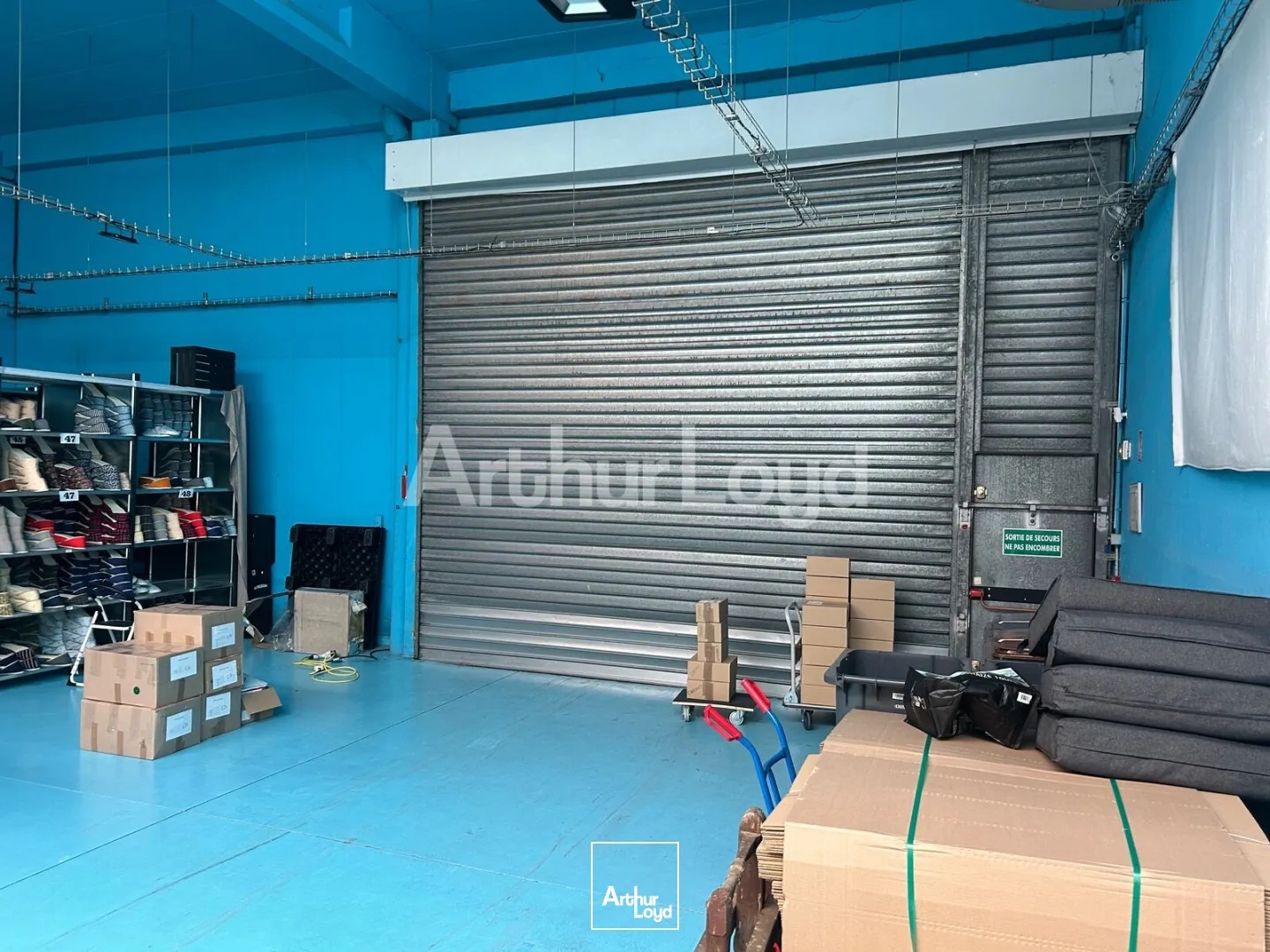 Locaux à vendre - 555m2 - Hem (59510)