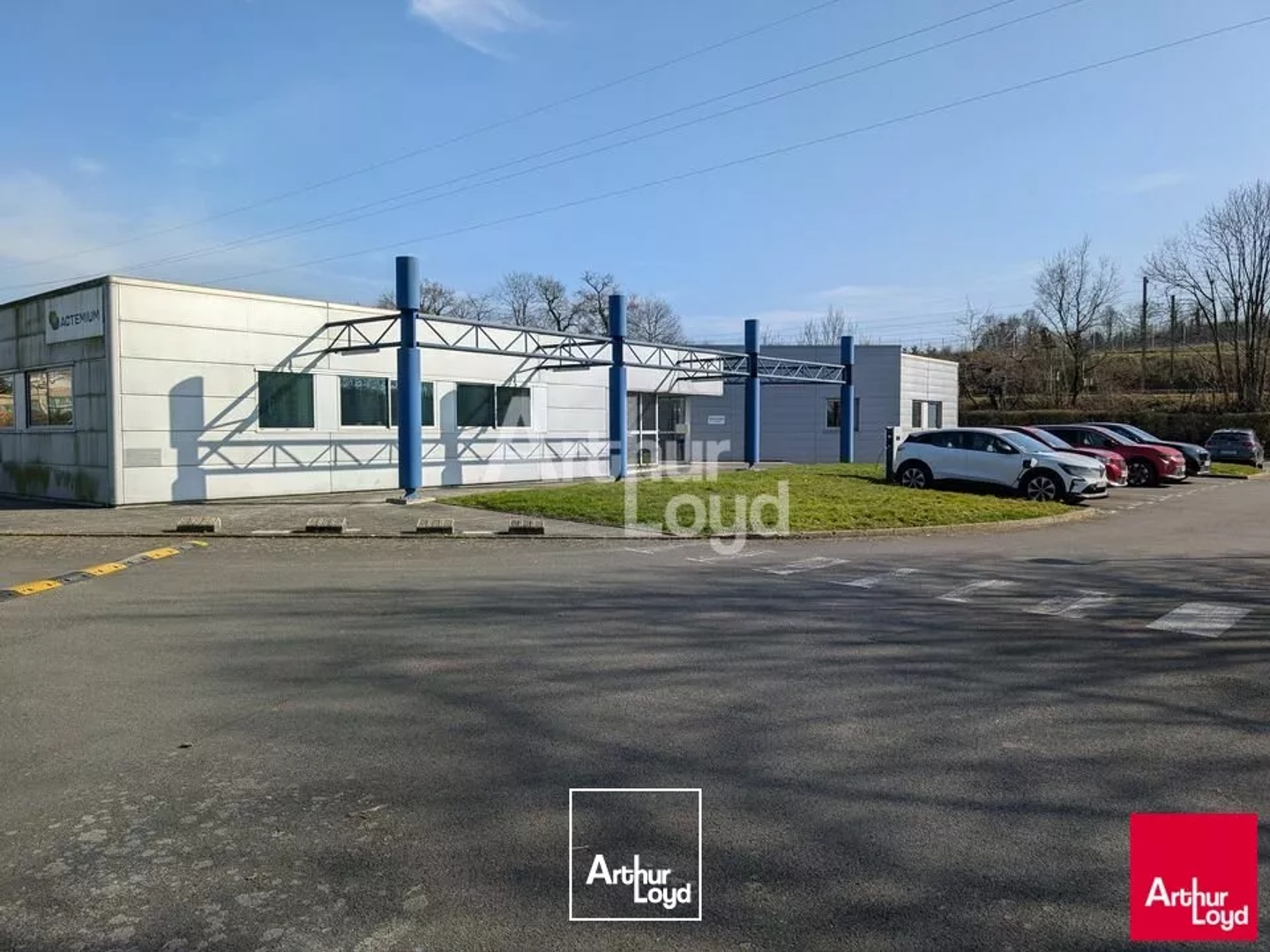 CESSON SEVIGNE - IMMEUBLES MIXTES A VENDRE - 1 715 M²