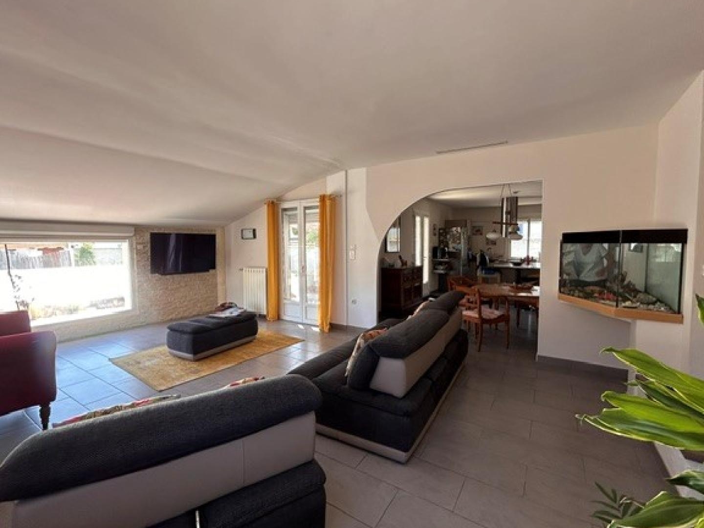 Maison à vendre - 4 pièces - 115m2 - Poussan (34560)